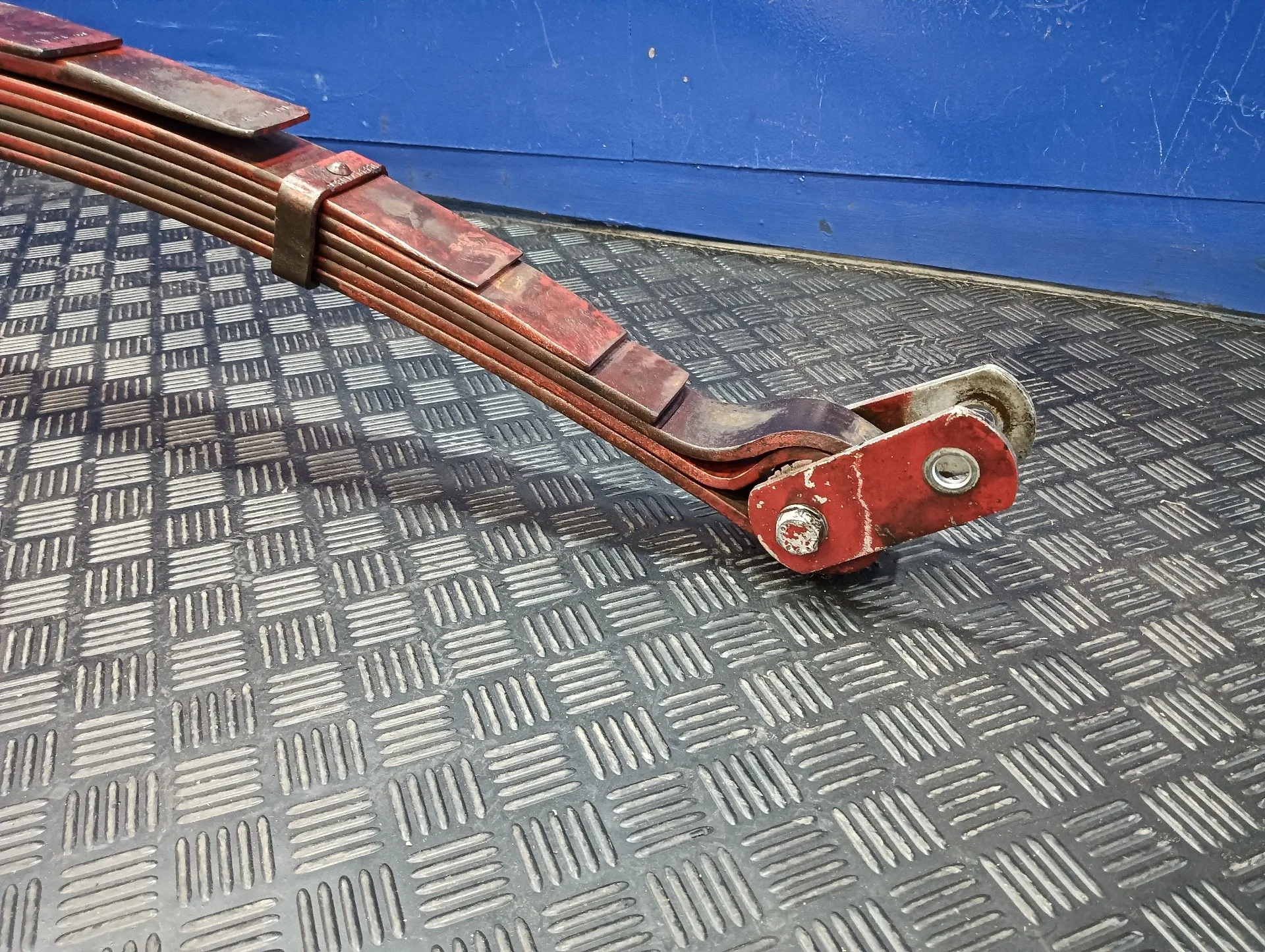 Ballesta Trasera para Iveco Daily Caja Abierta / Volquete