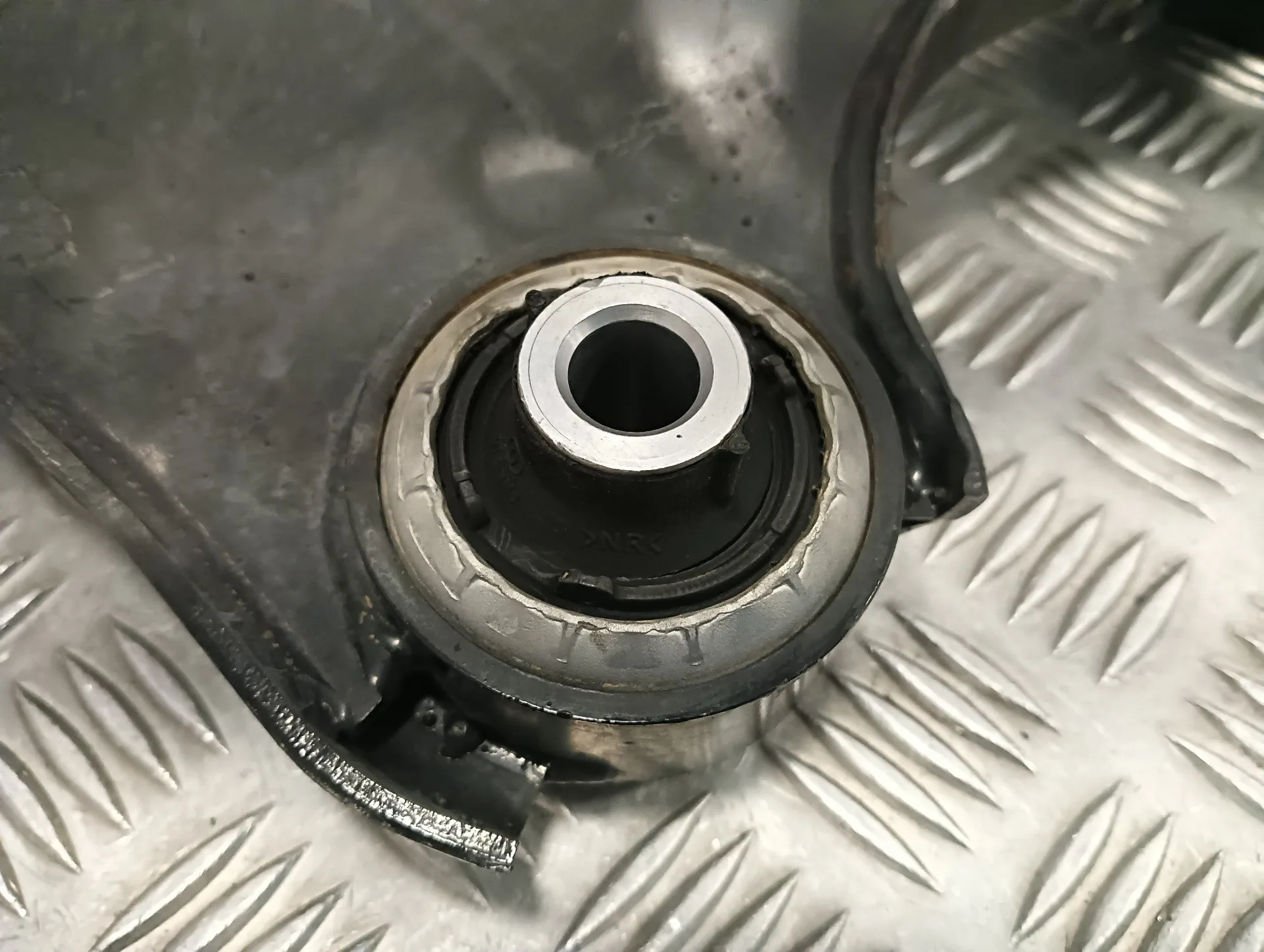 Brazo Suspension Inferior Delantero Izquierdo para Land Rover Discovery Sport