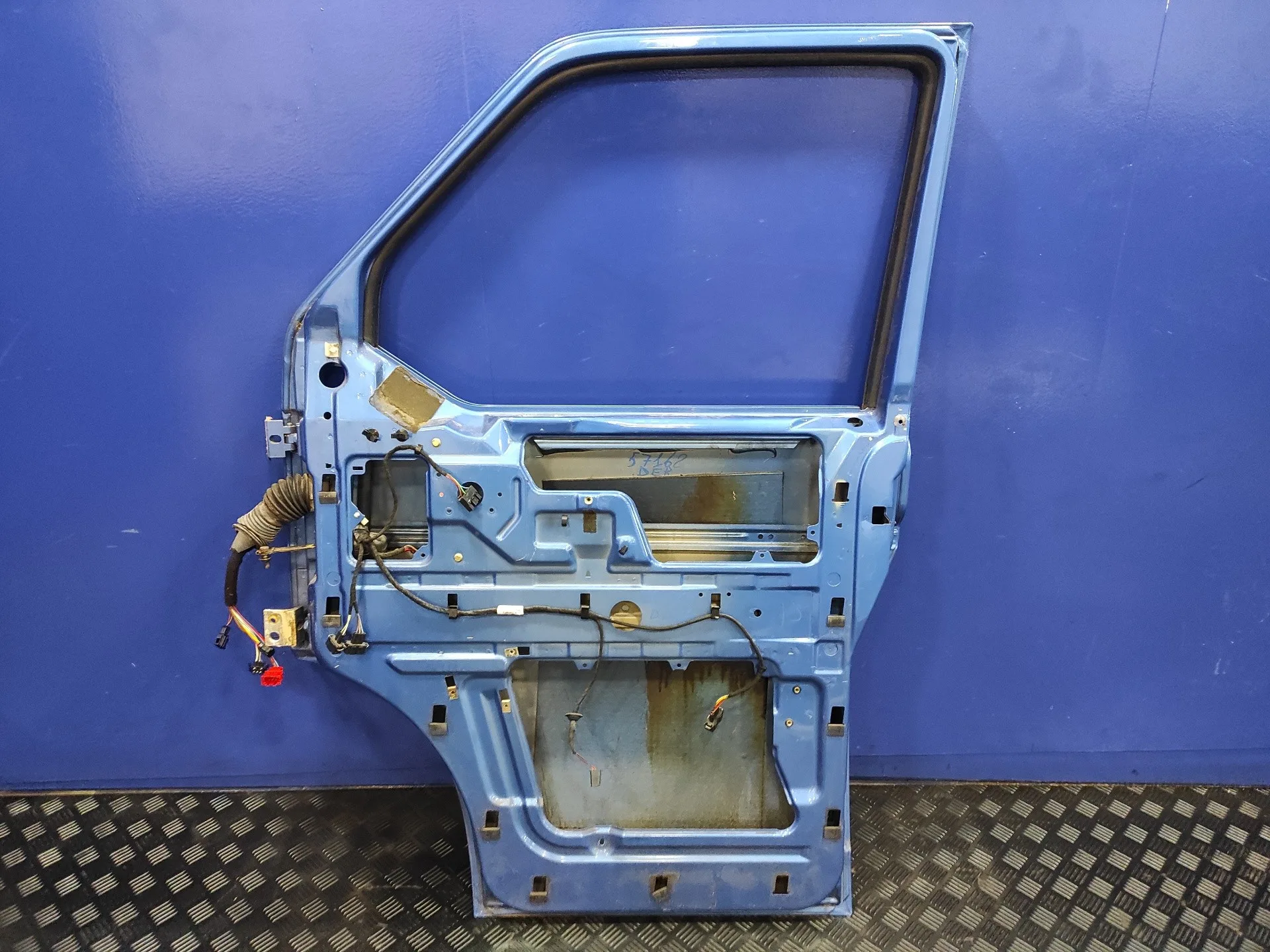 Puerta Delantera Derecha para Volkswagen T4 Transporter/Furgoneta (Mod. 1991)