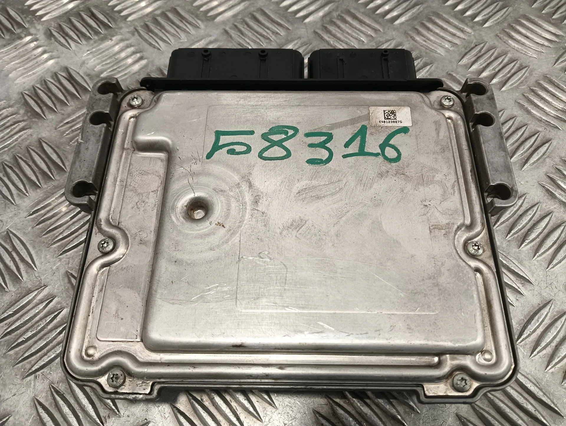 Centralita Motor Uce para Toyota Proace