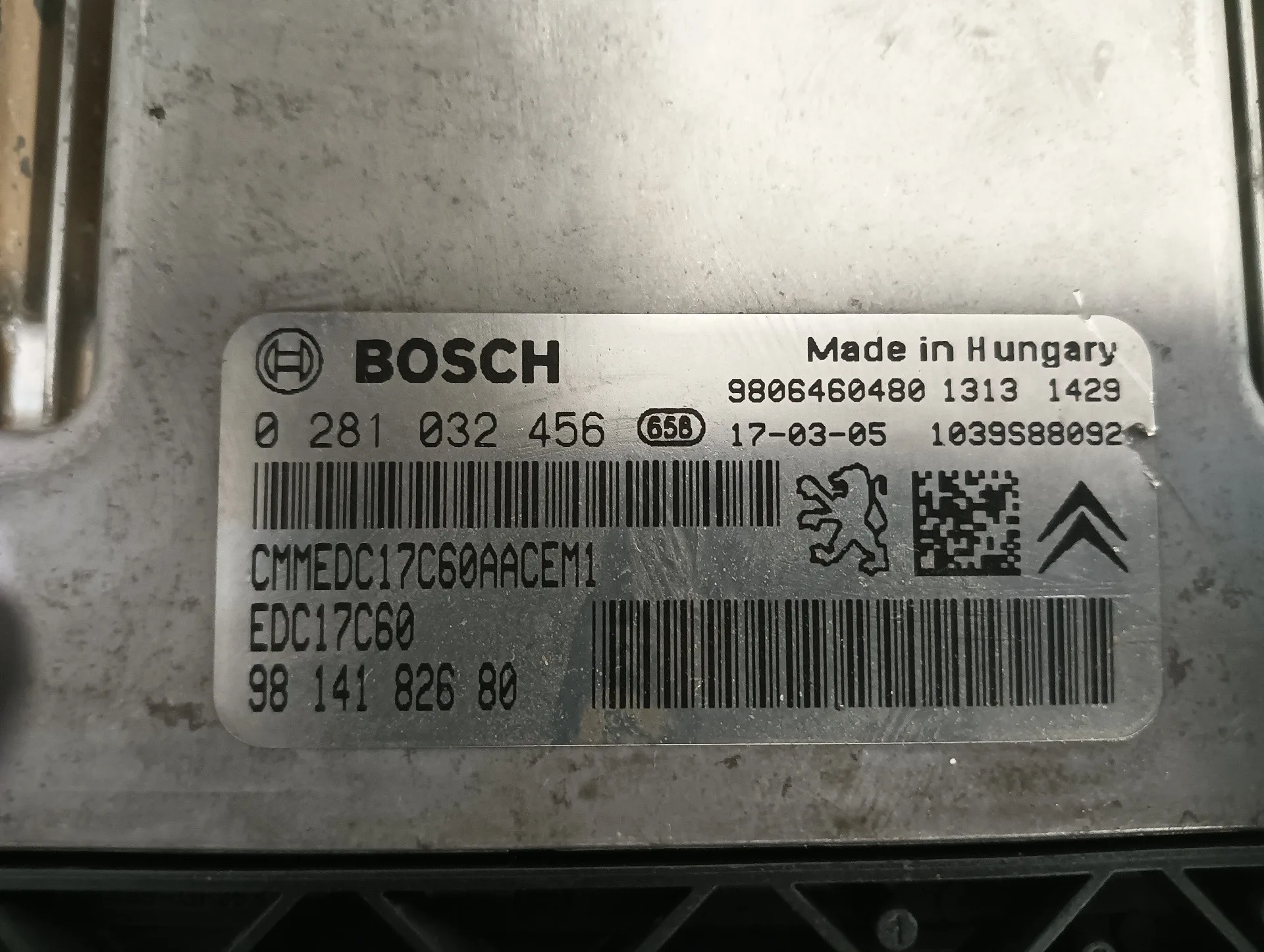 Centralita Motor Uce para Toyota Proace