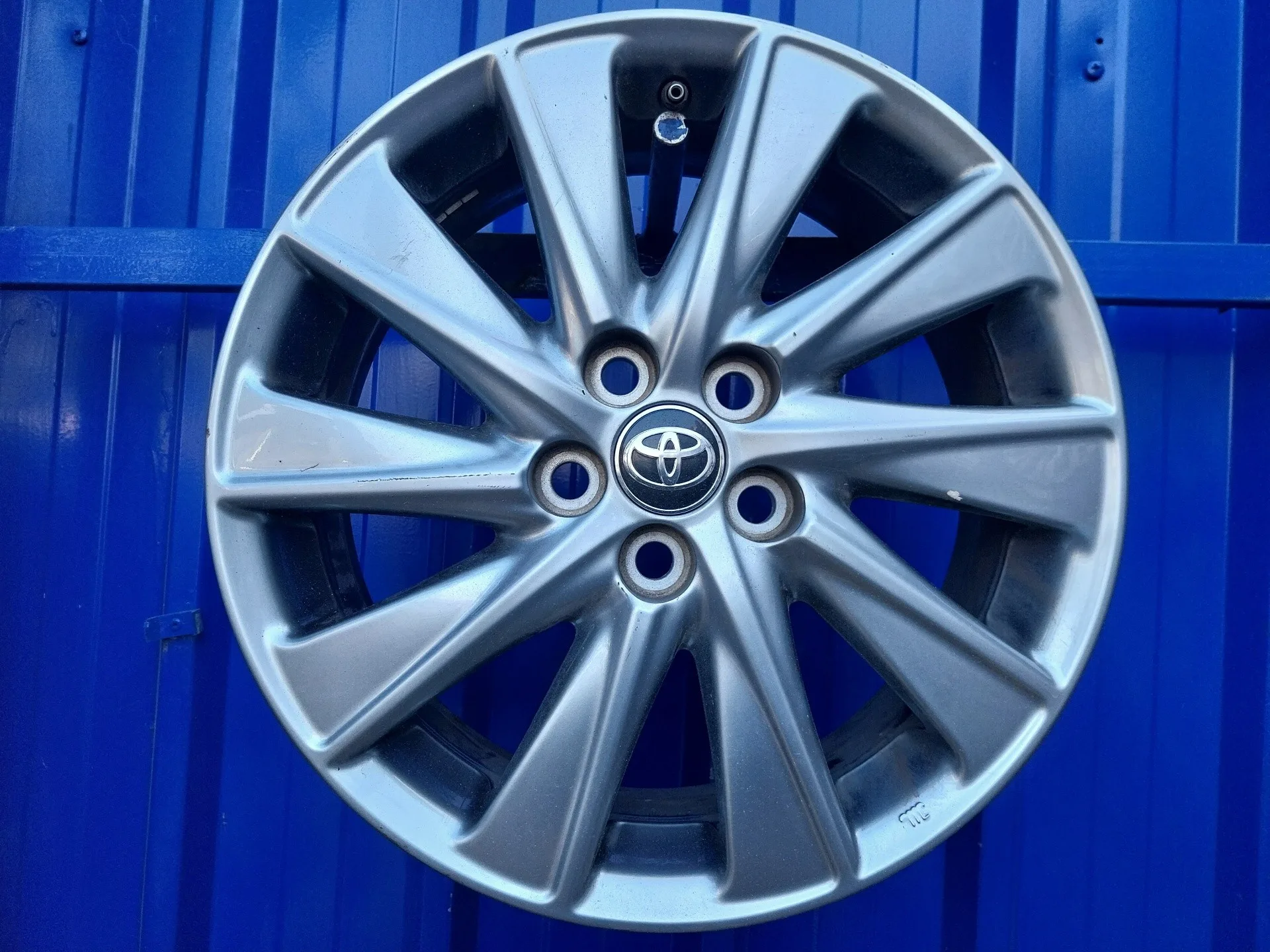 Llanta para Toyota Yaris (Xpa1F/Mxph11/Chxnbw)