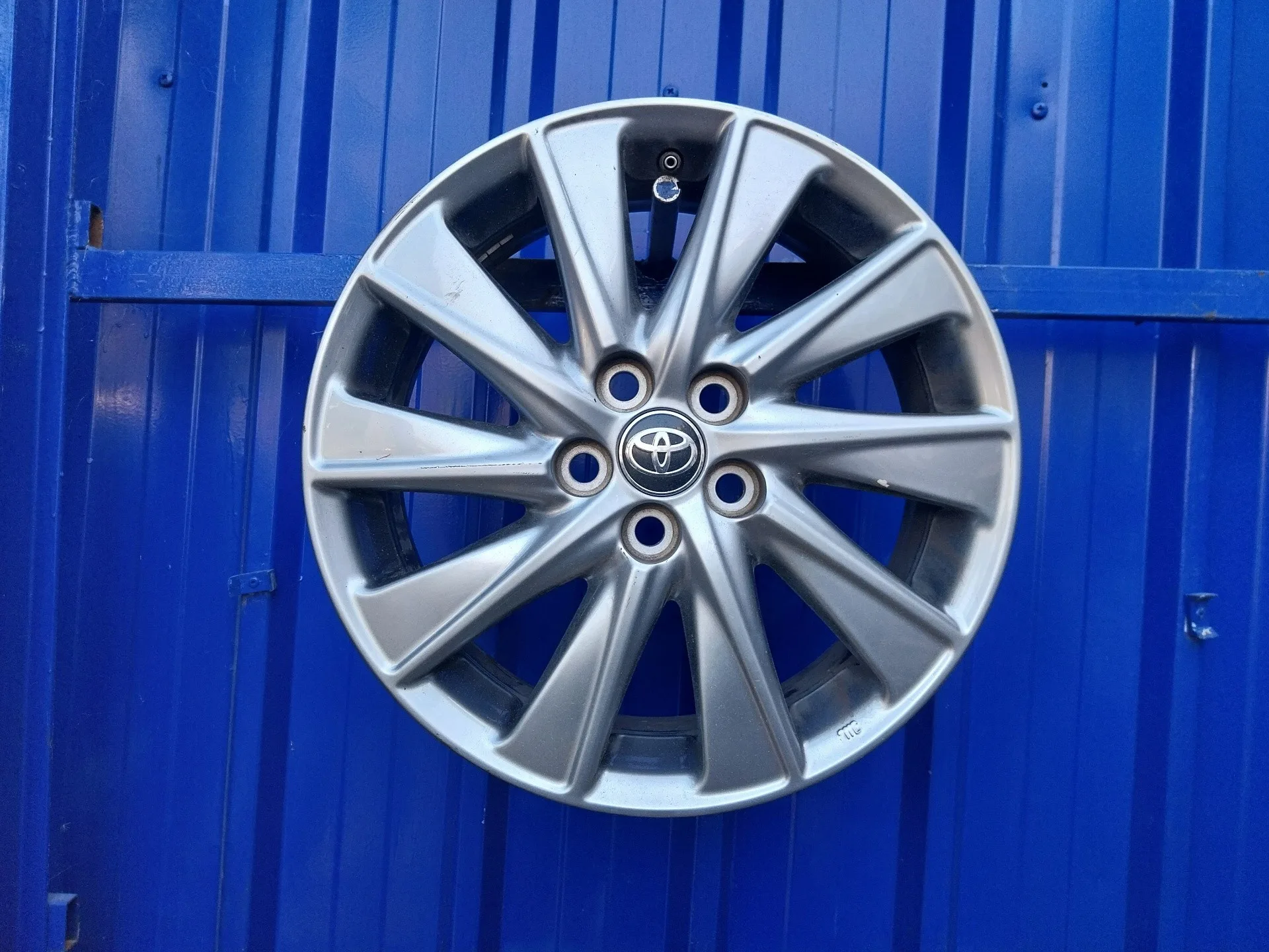 Llanta para Toyota Yaris (Xpa1F/Mxph11/Chxnbw)