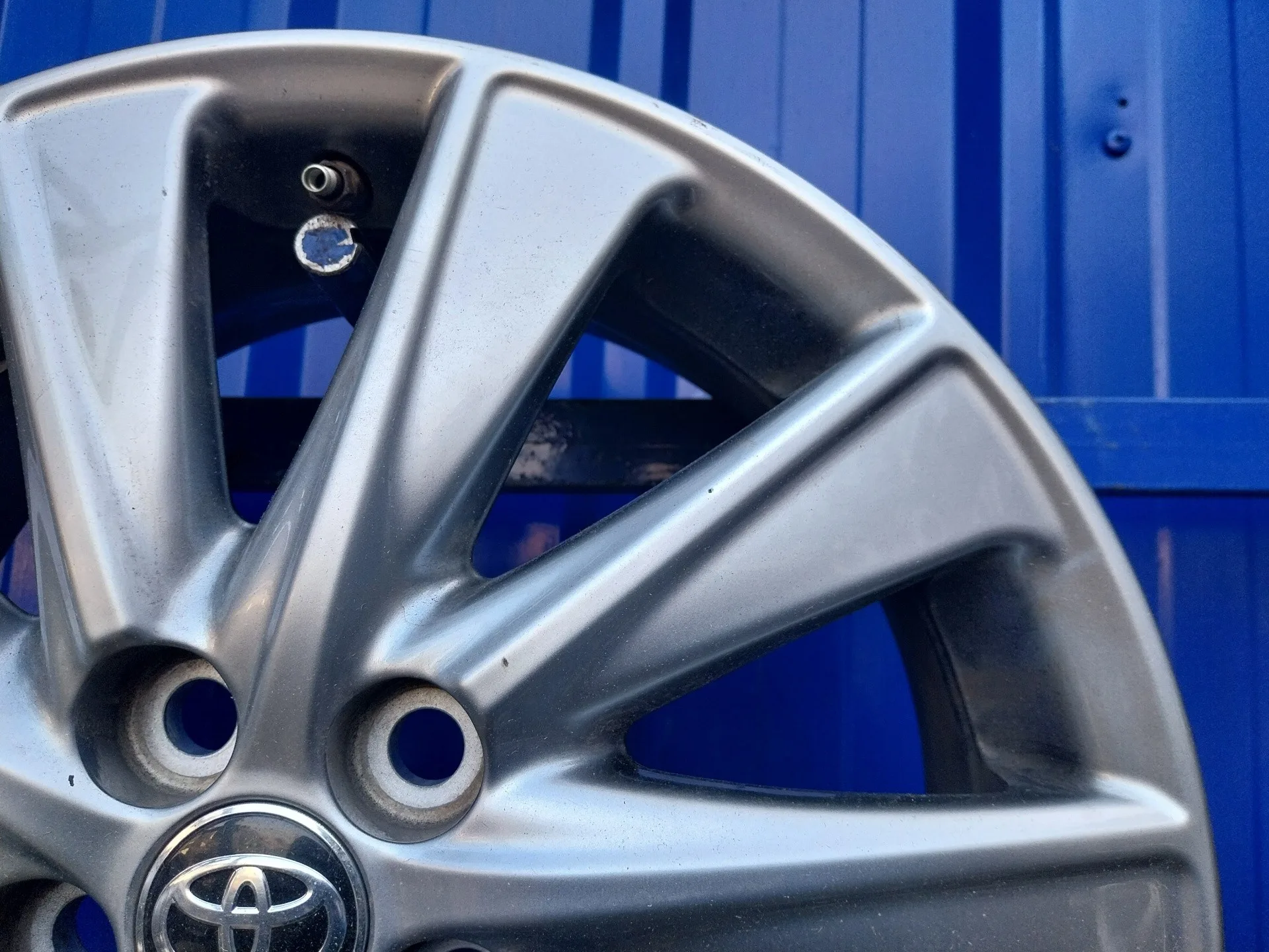 Llanta para Toyota Yaris (Xpa1F/Mxph11/Chxnbw)