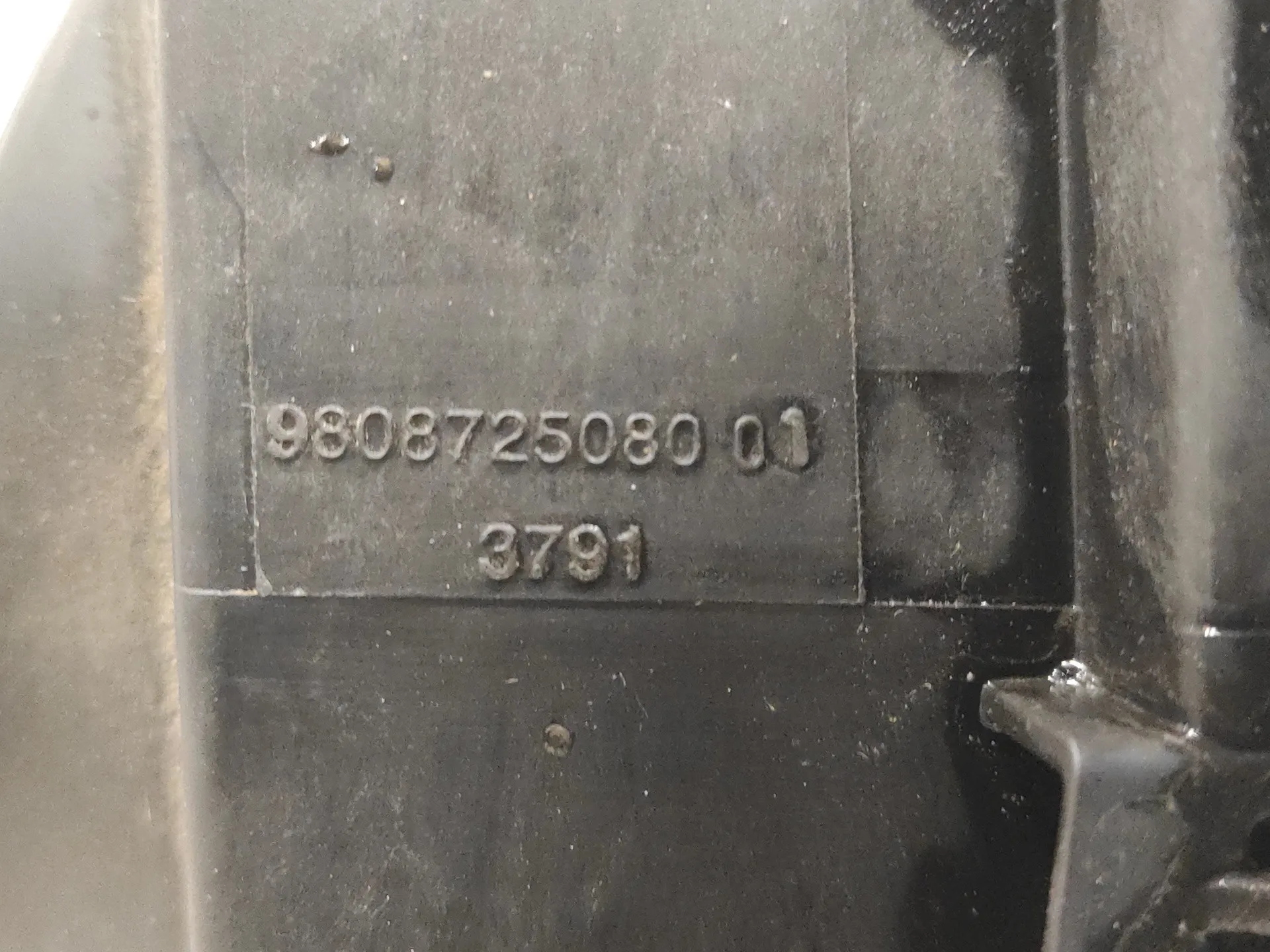 Tapa Exterior Combustible para Toyota Proace