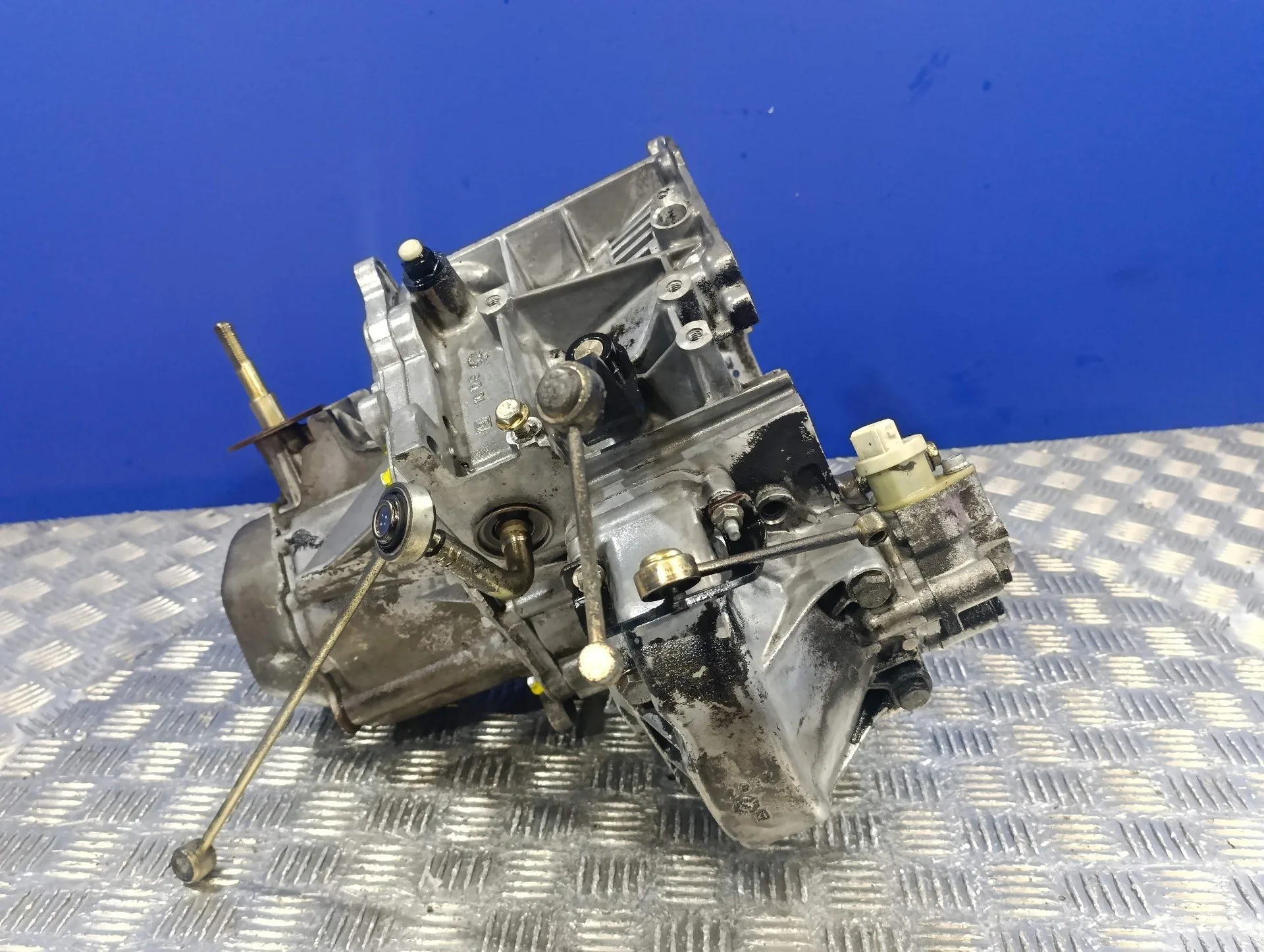 Caja Cambios para Peugeot Partner (S1)