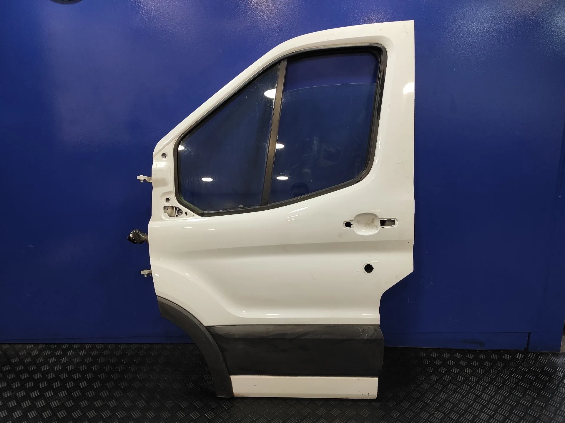 Puerta Delantera Izquierda para Ford Transit Kastenwagen (Ttg)