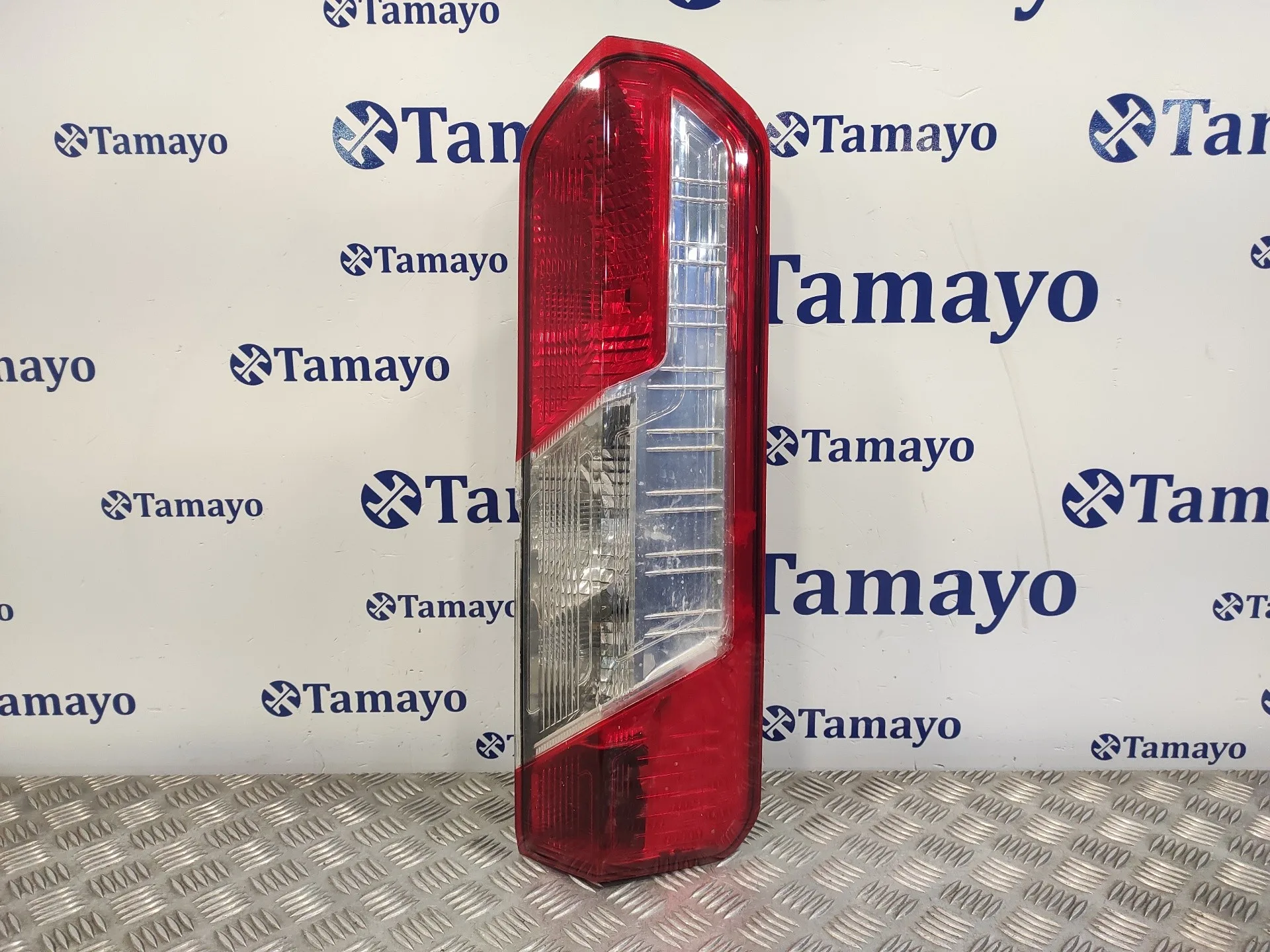 Piloto Trasero Derecho para Ford Transit Kastenwagen (Ttg)