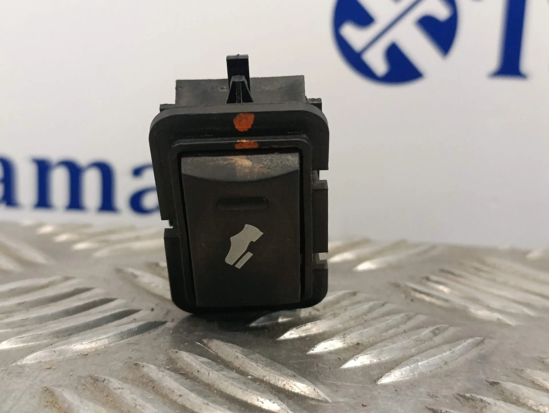 Interruptor para Chrysler Grand Voyager V (Rt)