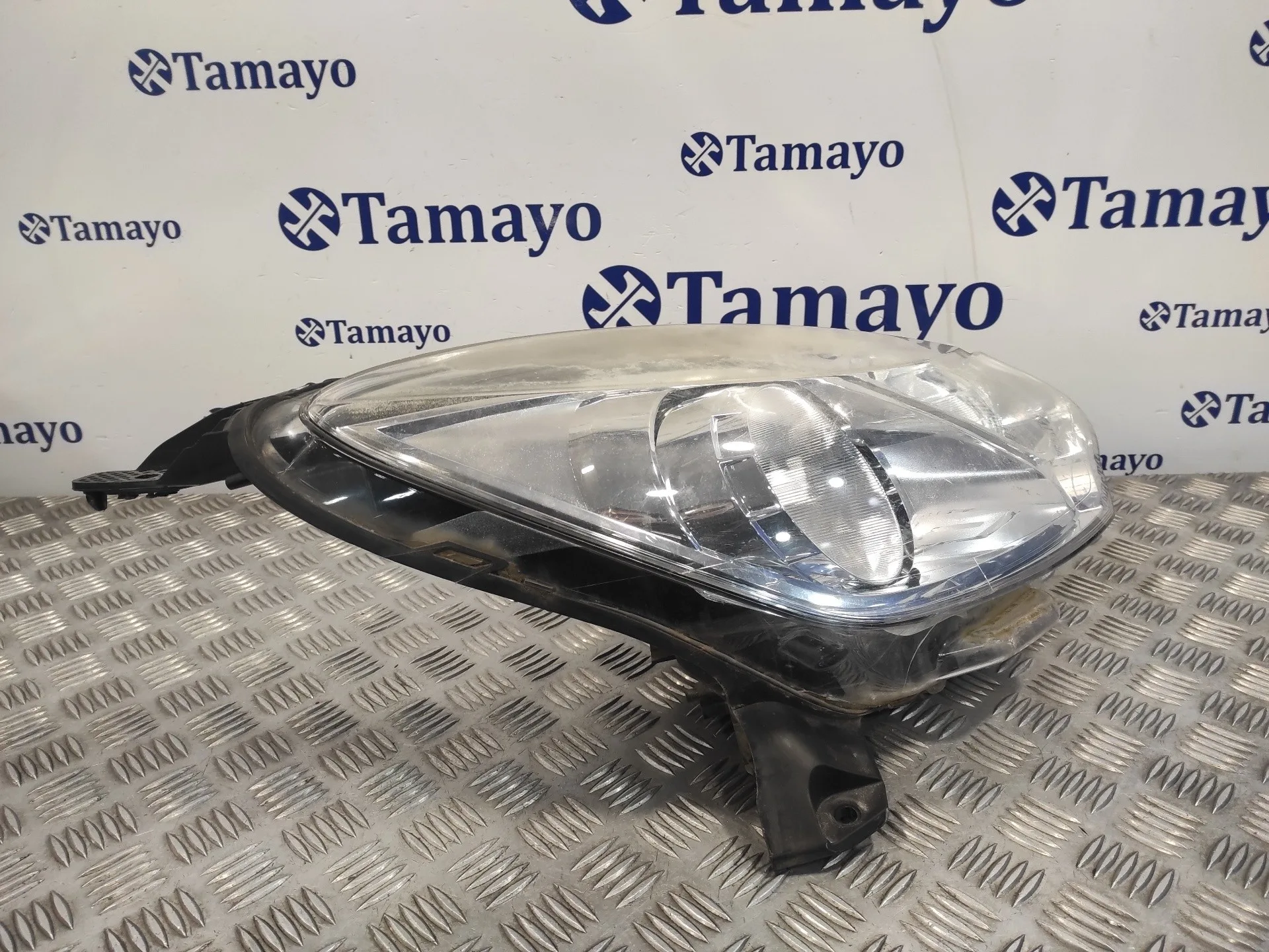Faro Derecho para Citroën C3
