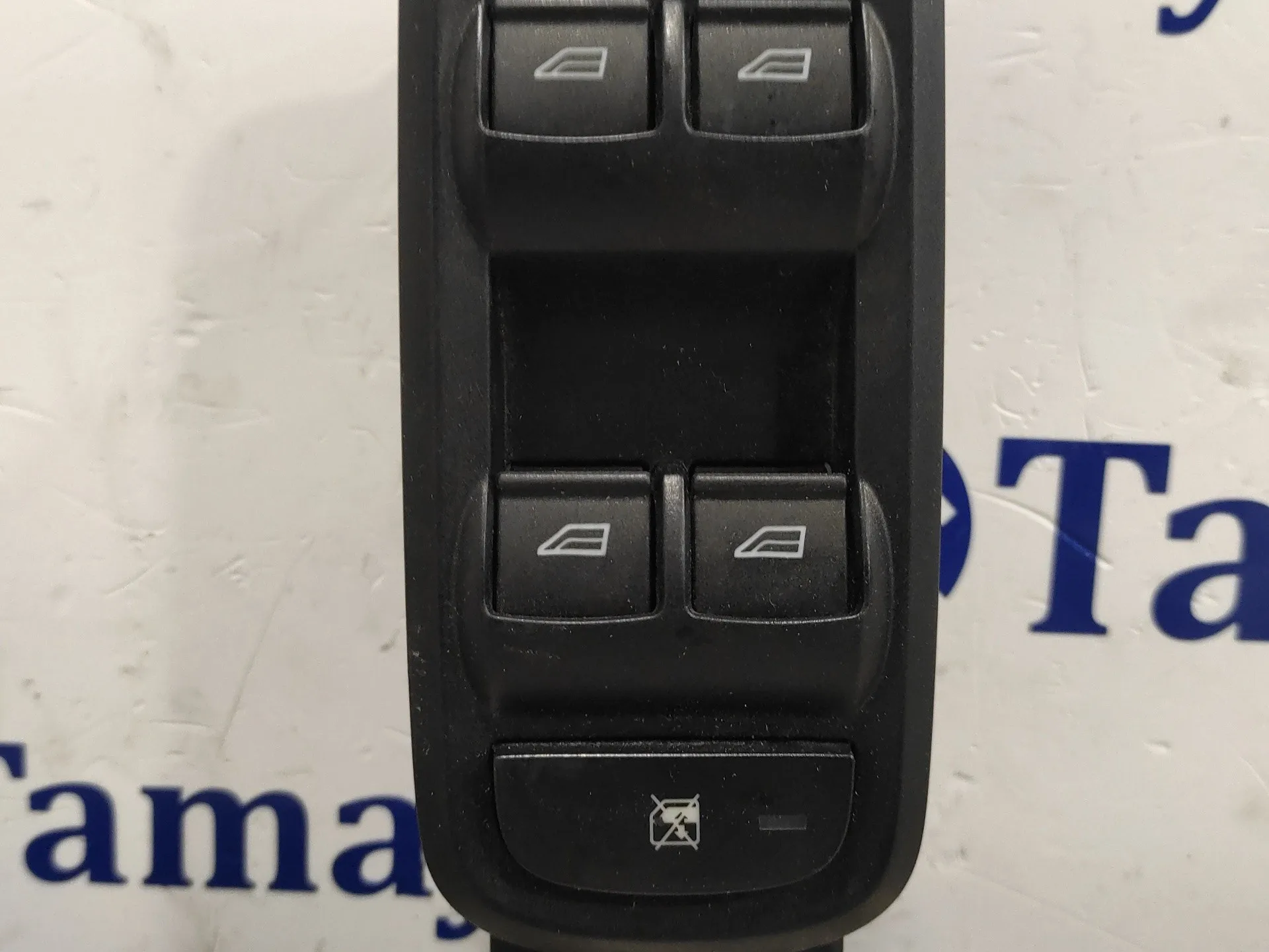 Mando Elevalunas Delantero Izquierdo para Ford Ka+