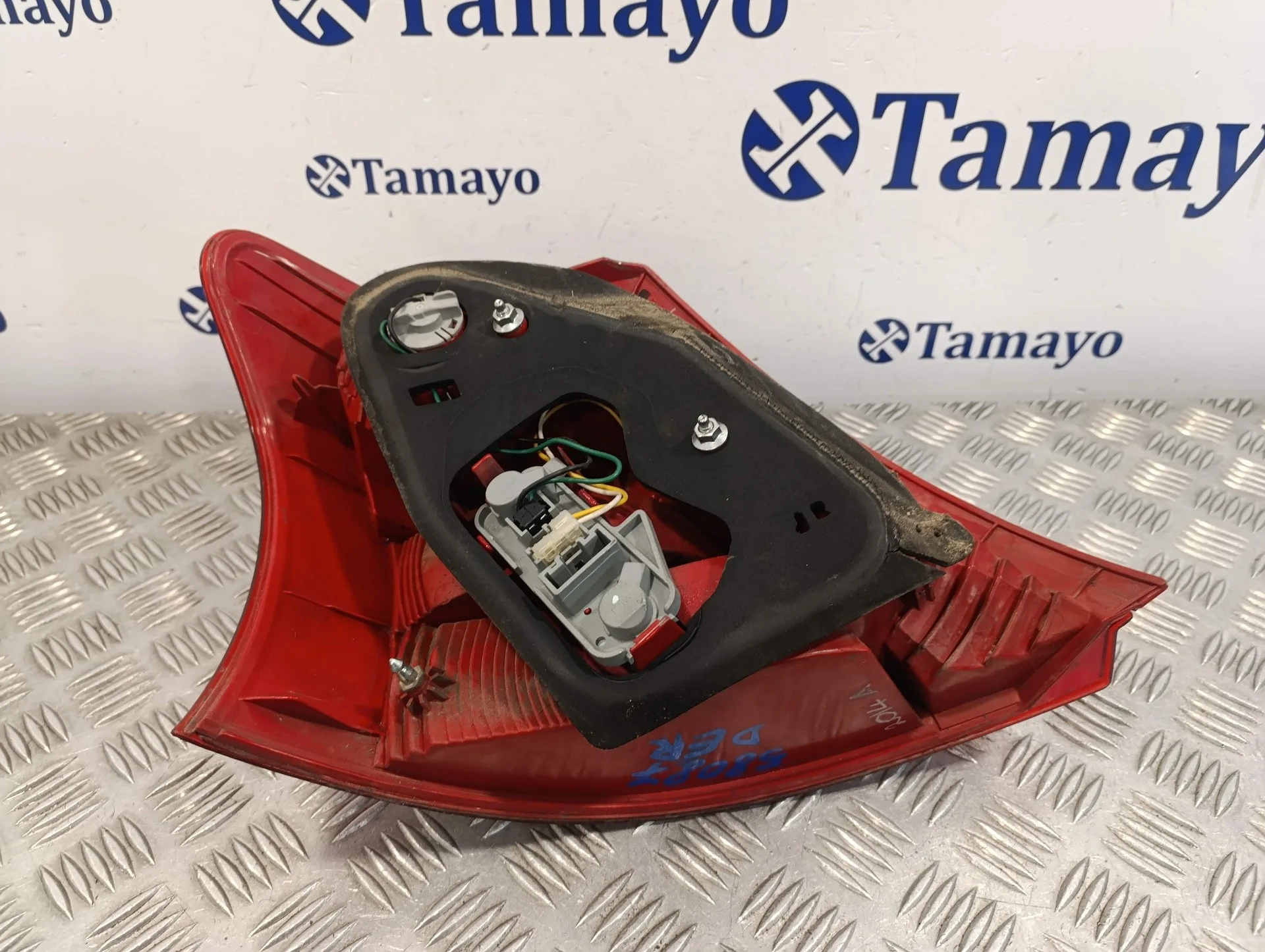 Piloto Trasero Derecho para Toyota Yaris (_P9_)