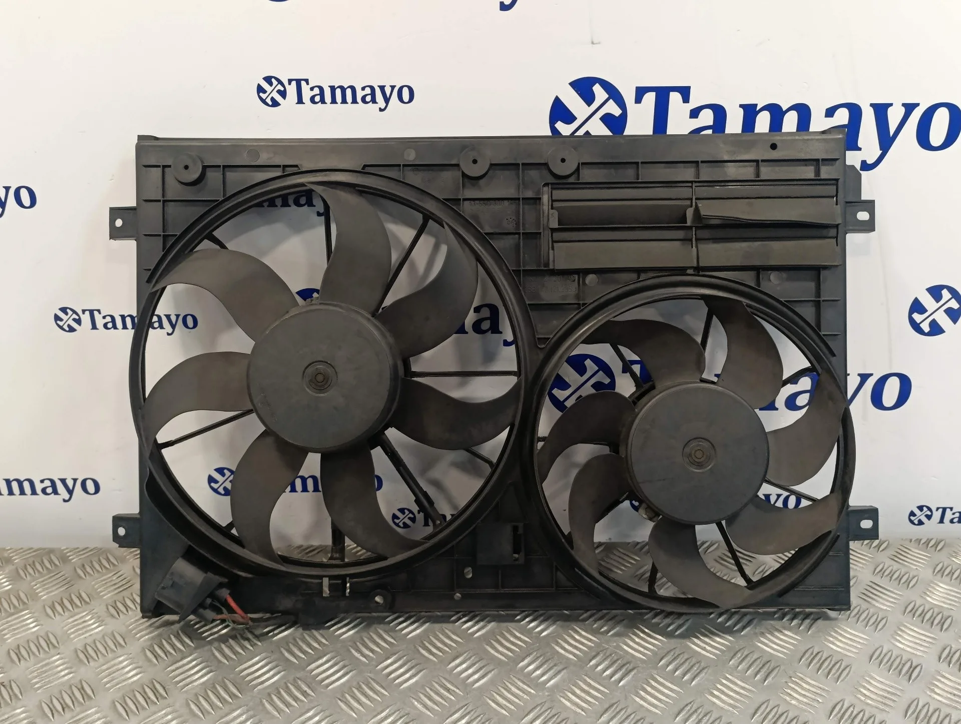 Electroventilador para Volkswagen Passat Berlina (3C2)