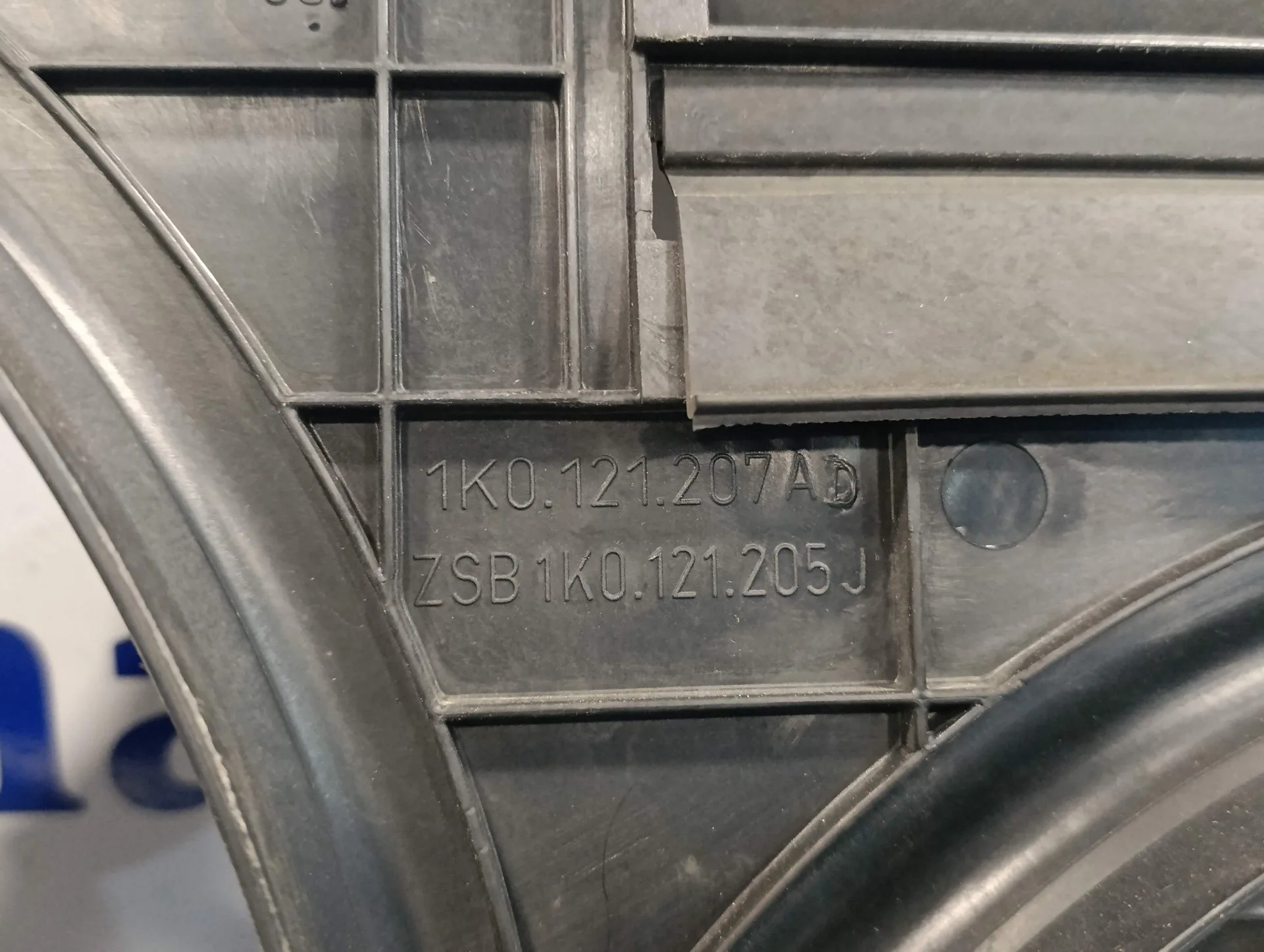 Electroventilador para Volkswagen Passat Berlina (3C2)