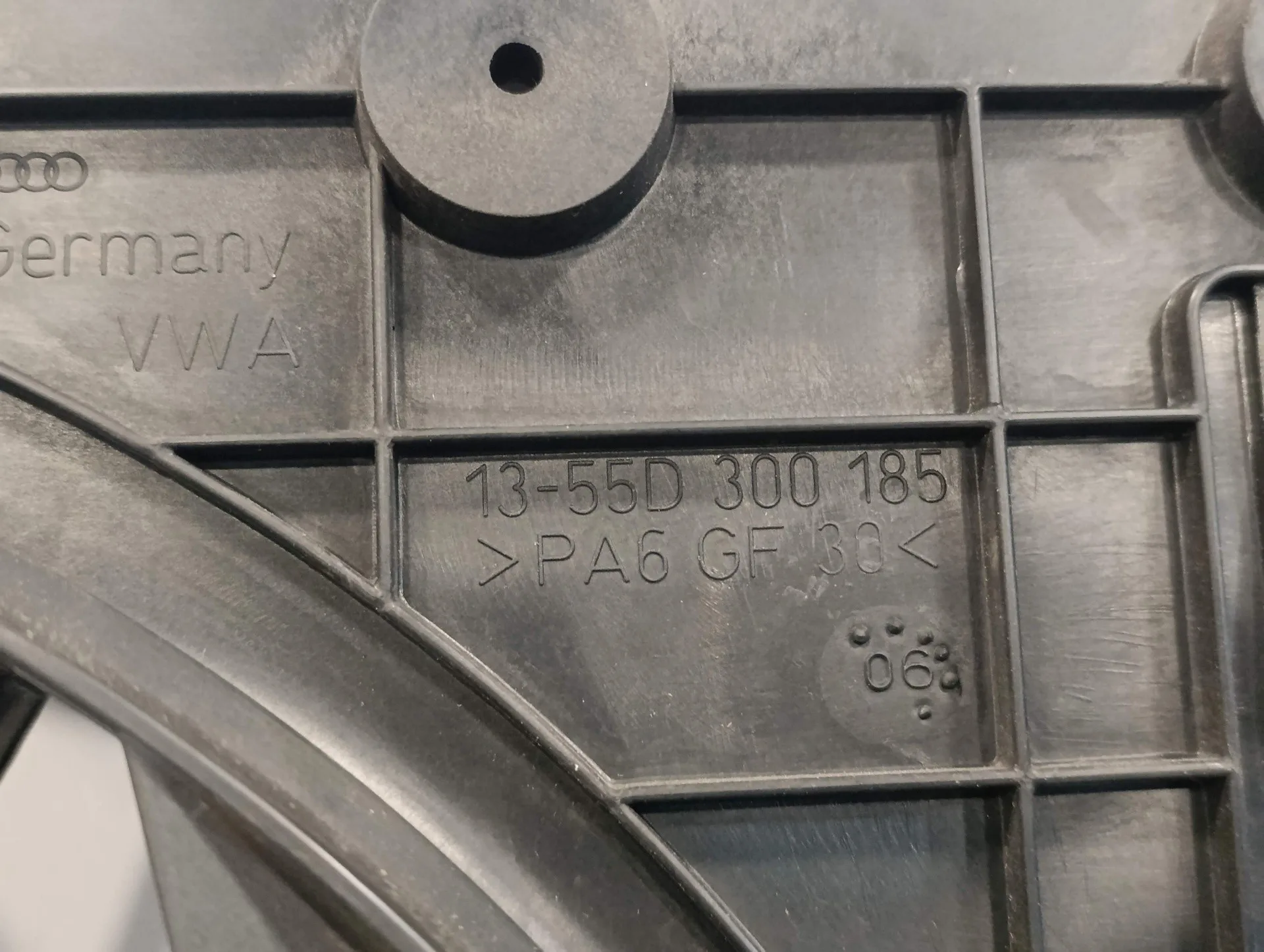 Electroventilador para Volkswagen Passat Berlina (3C2)