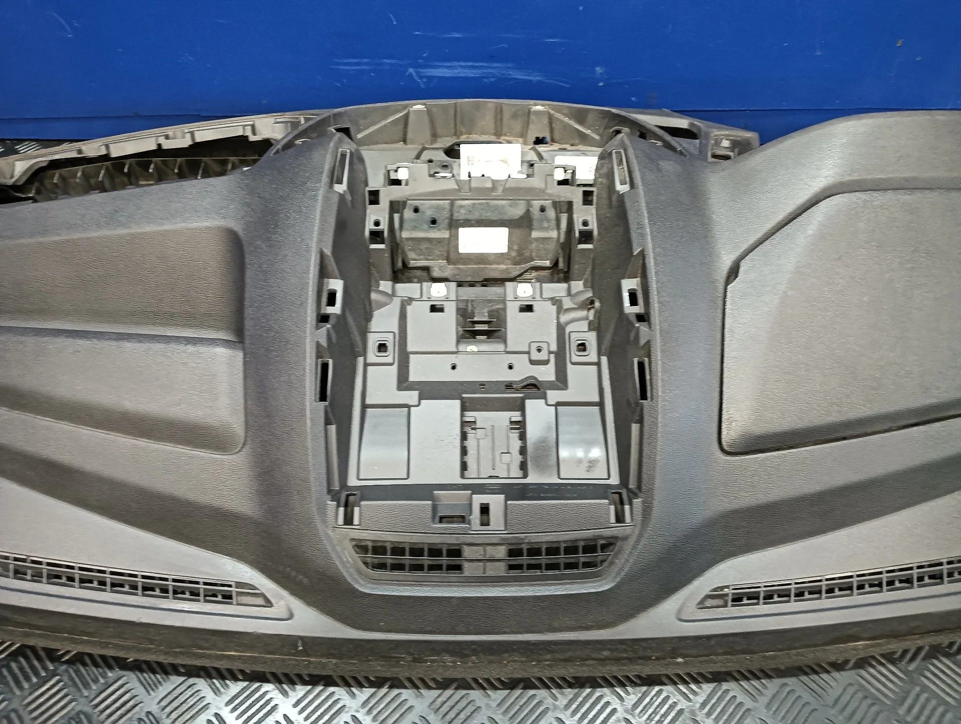 Salpicadero para Ford Transit Kastenwagen (Ttg)
