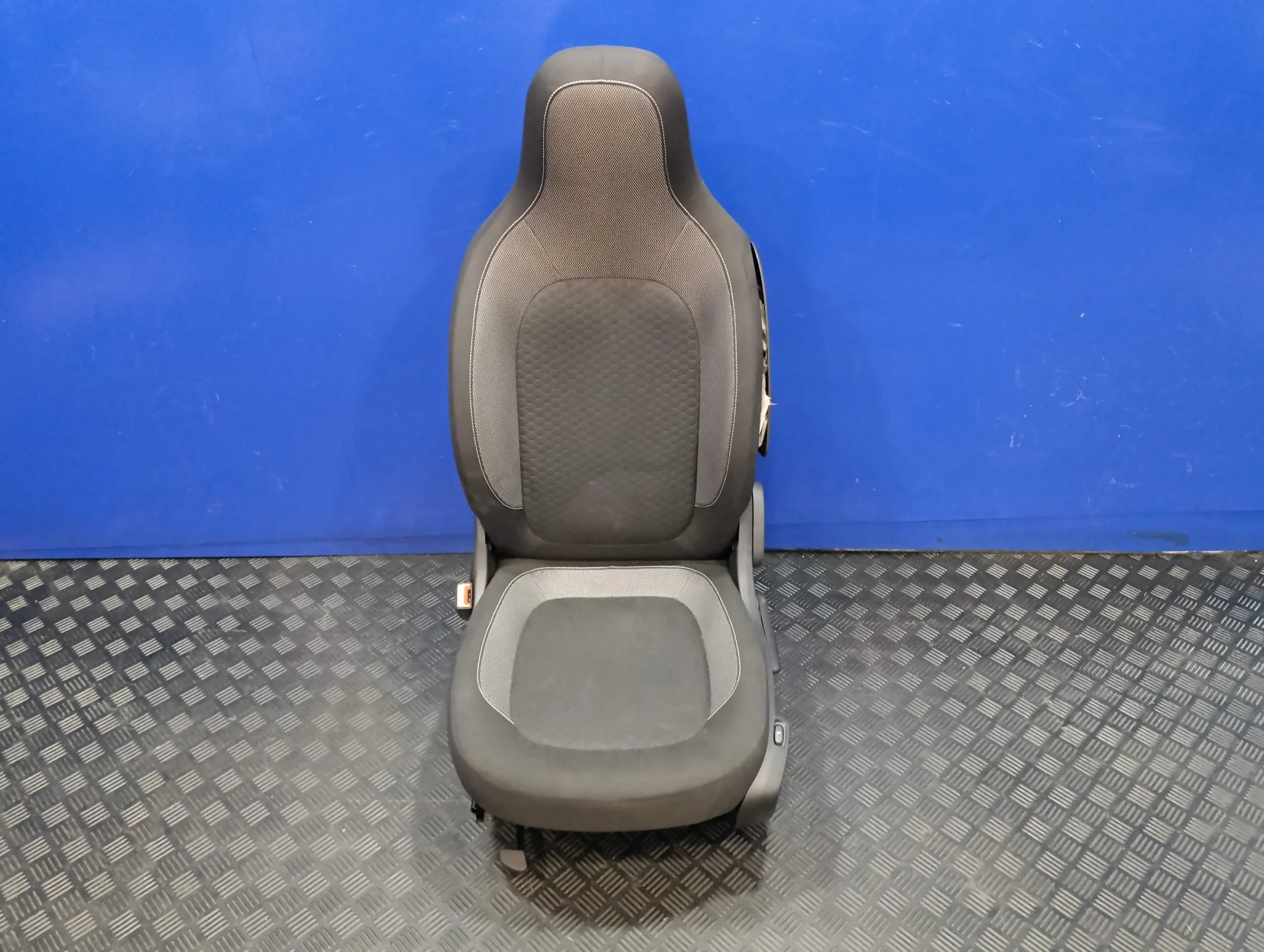 Asiento Delantero Izquierdo para Smart Forfour