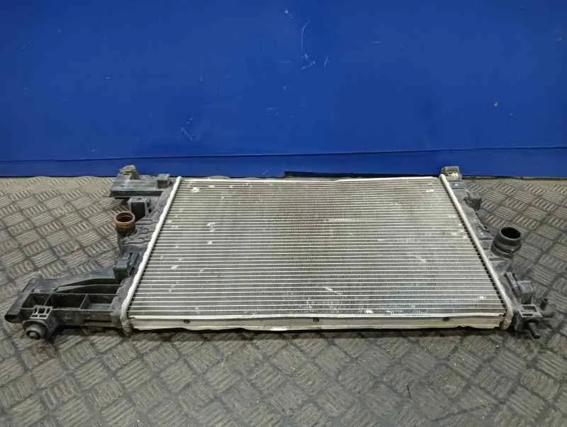 Radiador Agua para Opel Astra J Sports Tourer