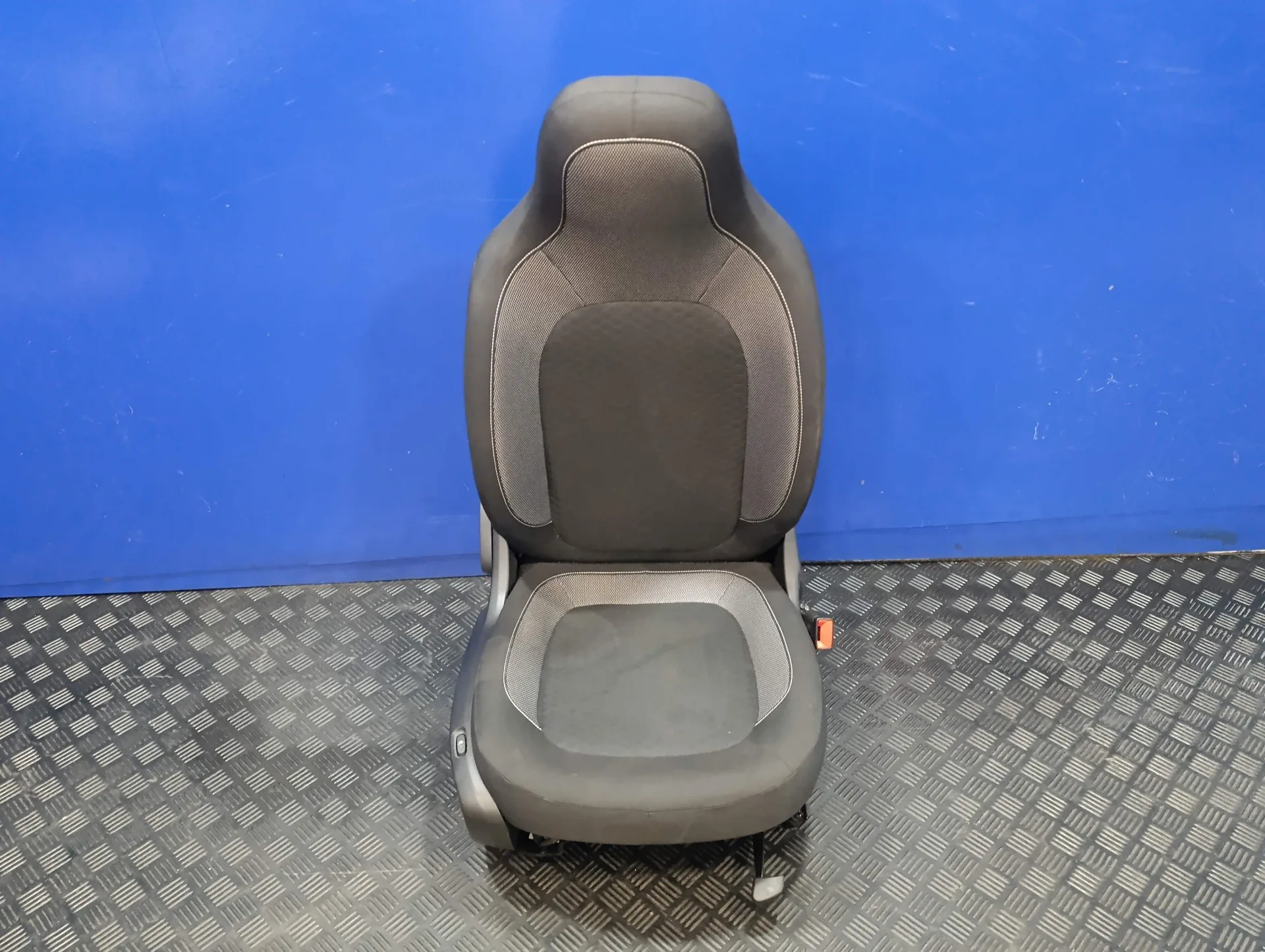 Asiento Delantero Derecho para Smart Forfour