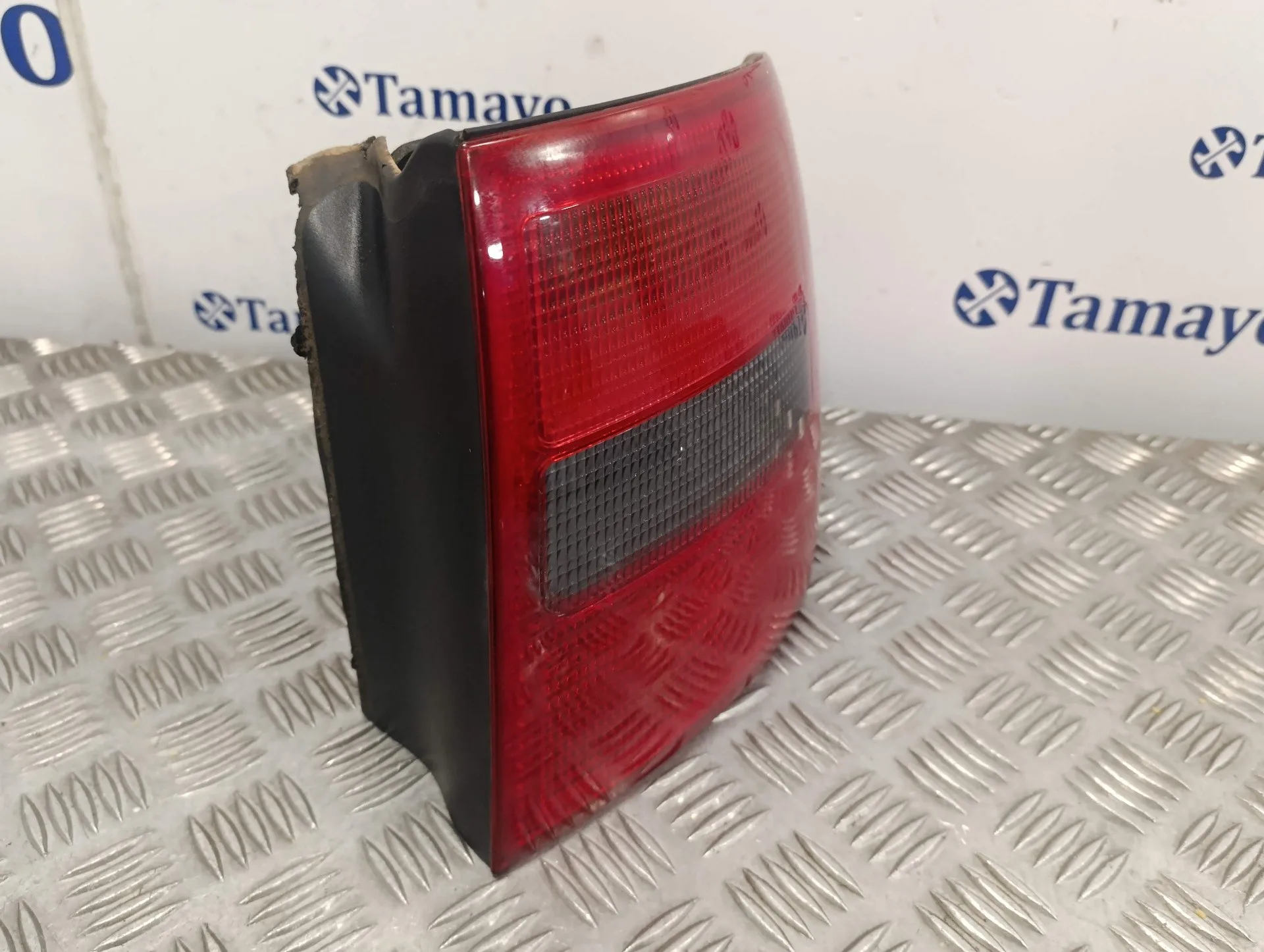 Piloto Trasero Derecho para Audi Allroad Quattro (4B5)
