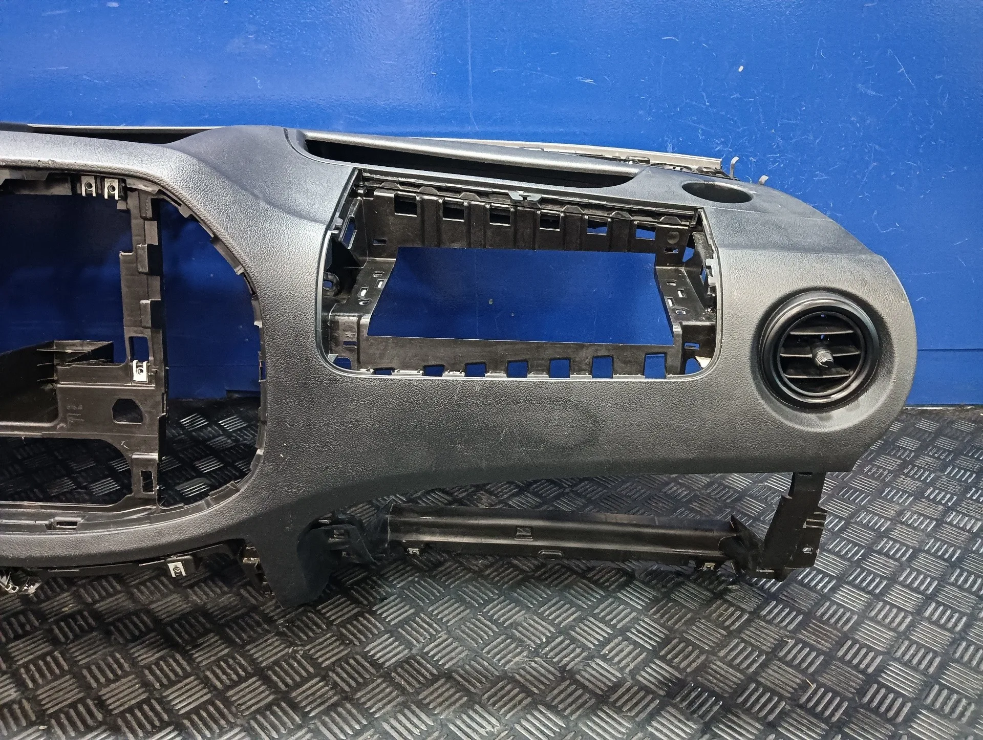 Salpicadero para Mercedes-Benz Vito Mixto (447)