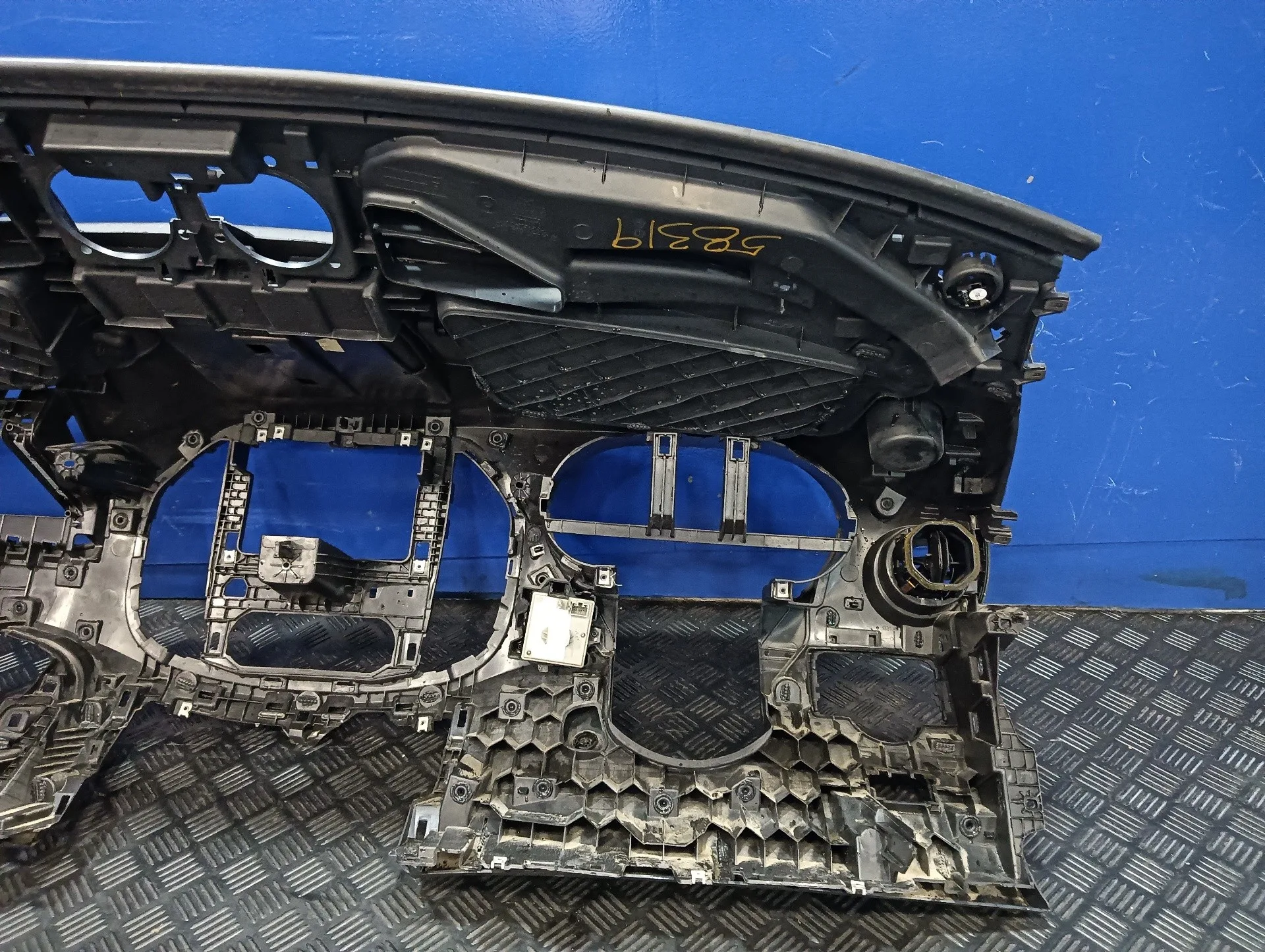 Salpicadero para Mercedes-Benz Vito Mixto (447)