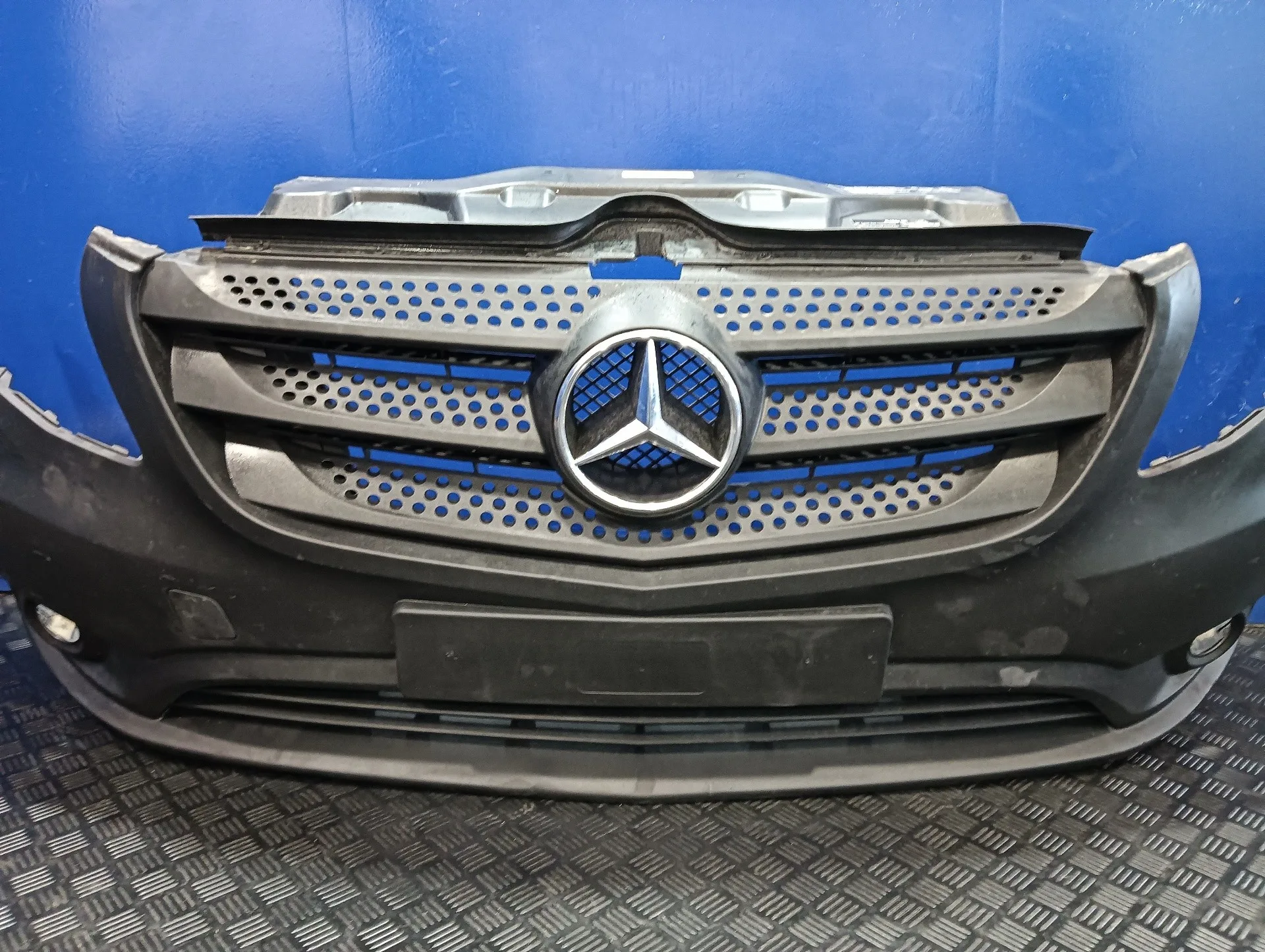 Paragolpes Delantero para Mercedes-Benz Vito Mixto (447)