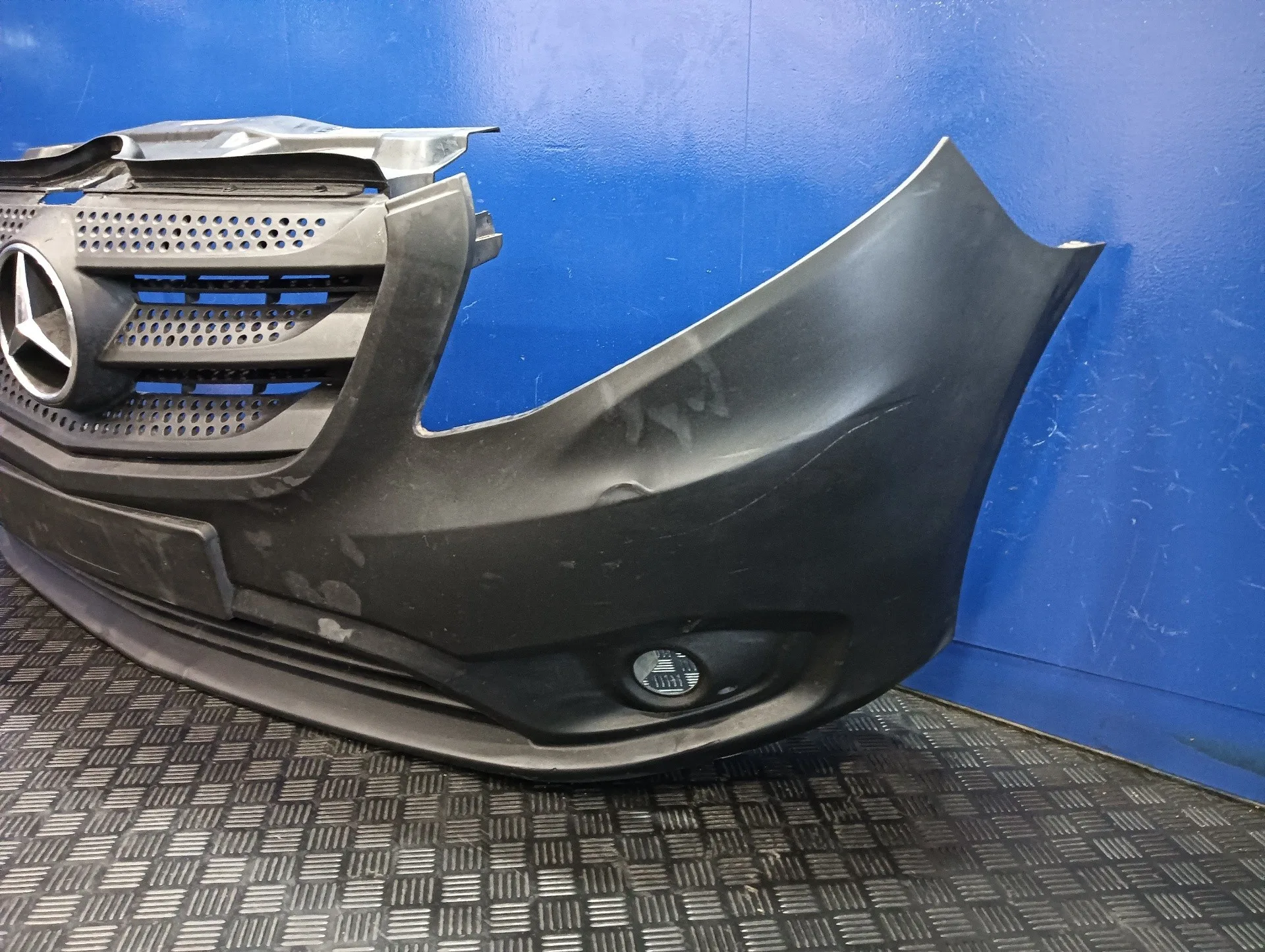 Paragolpes Delantero para Mercedes-Benz Vito Mixto (447)