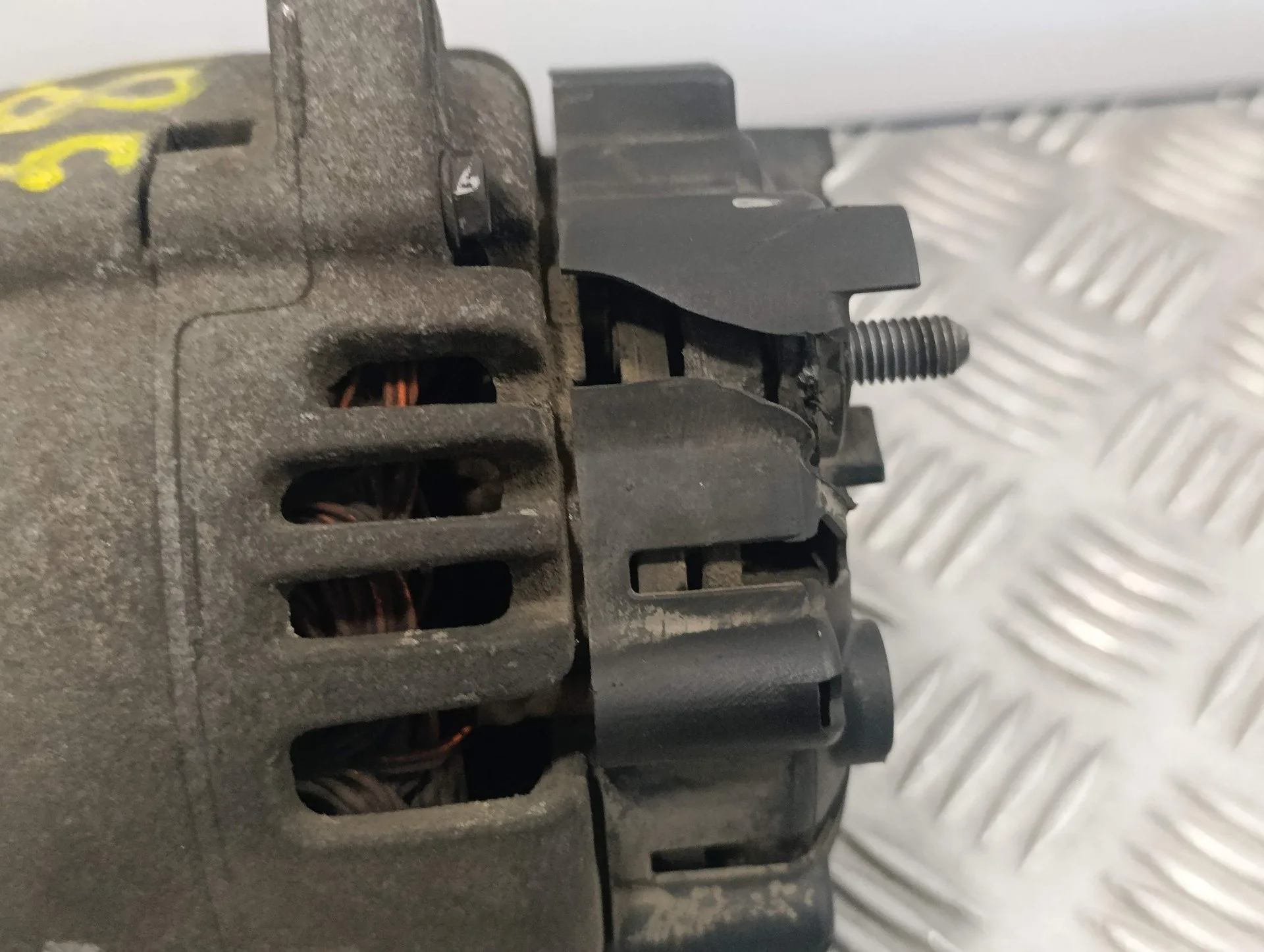 Alternador para Renault Clio Ii Fase Ii (B/Cb0)