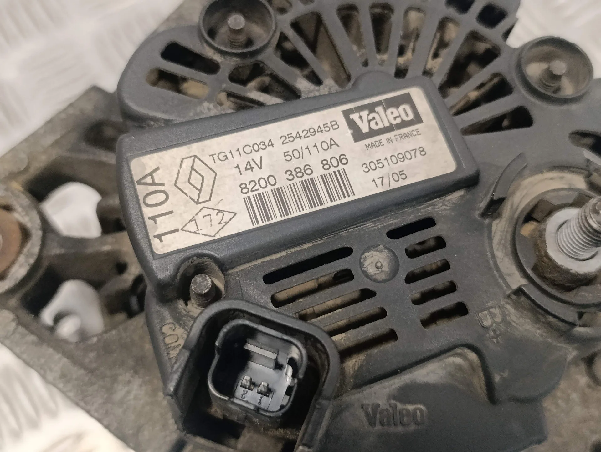 Alternador para Renault Clio Ii Fase Ii (B/Cb0)