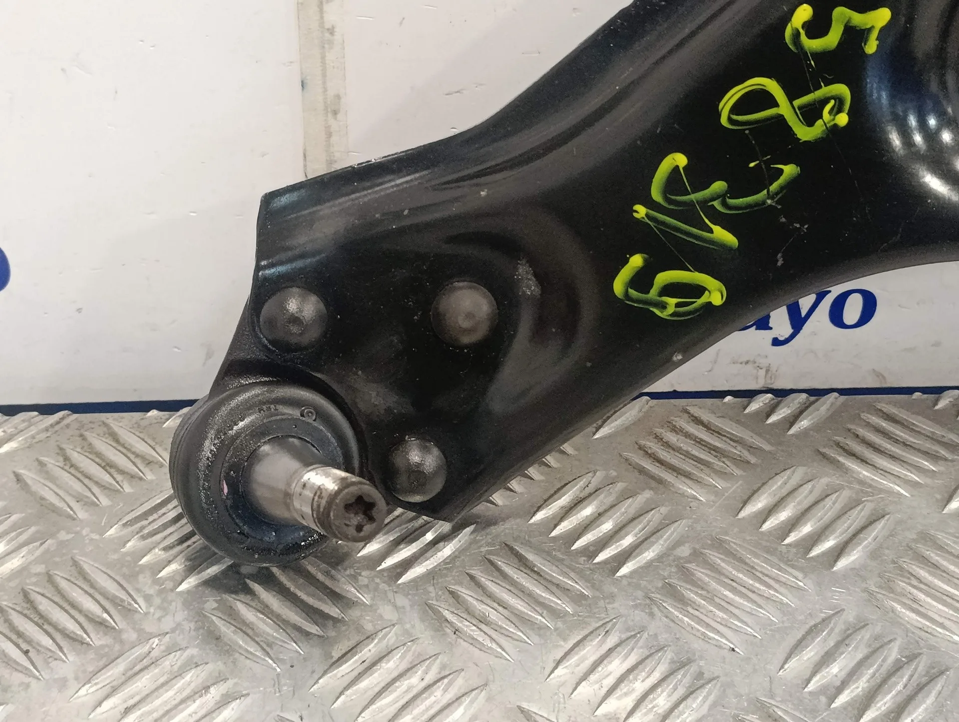 Brazo Suspension Inferior Delantero Izquierdo para Mercedes-Benz Vito Mixto (447)
