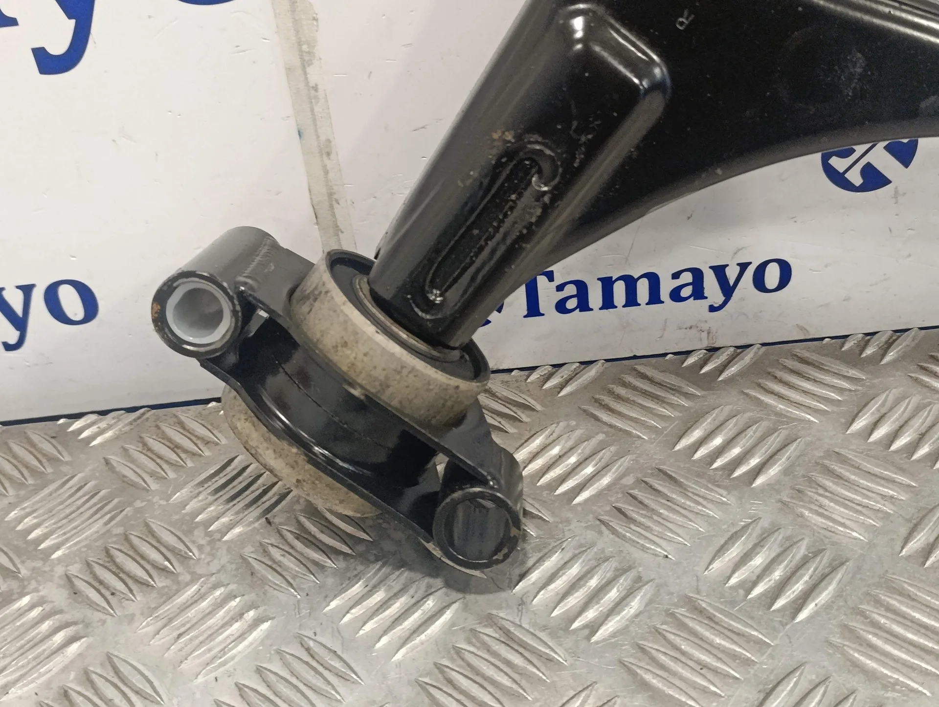 Brazo Suspension Inferior Delantero Derecho para Mercedes-Benz Vito Mixto (447)