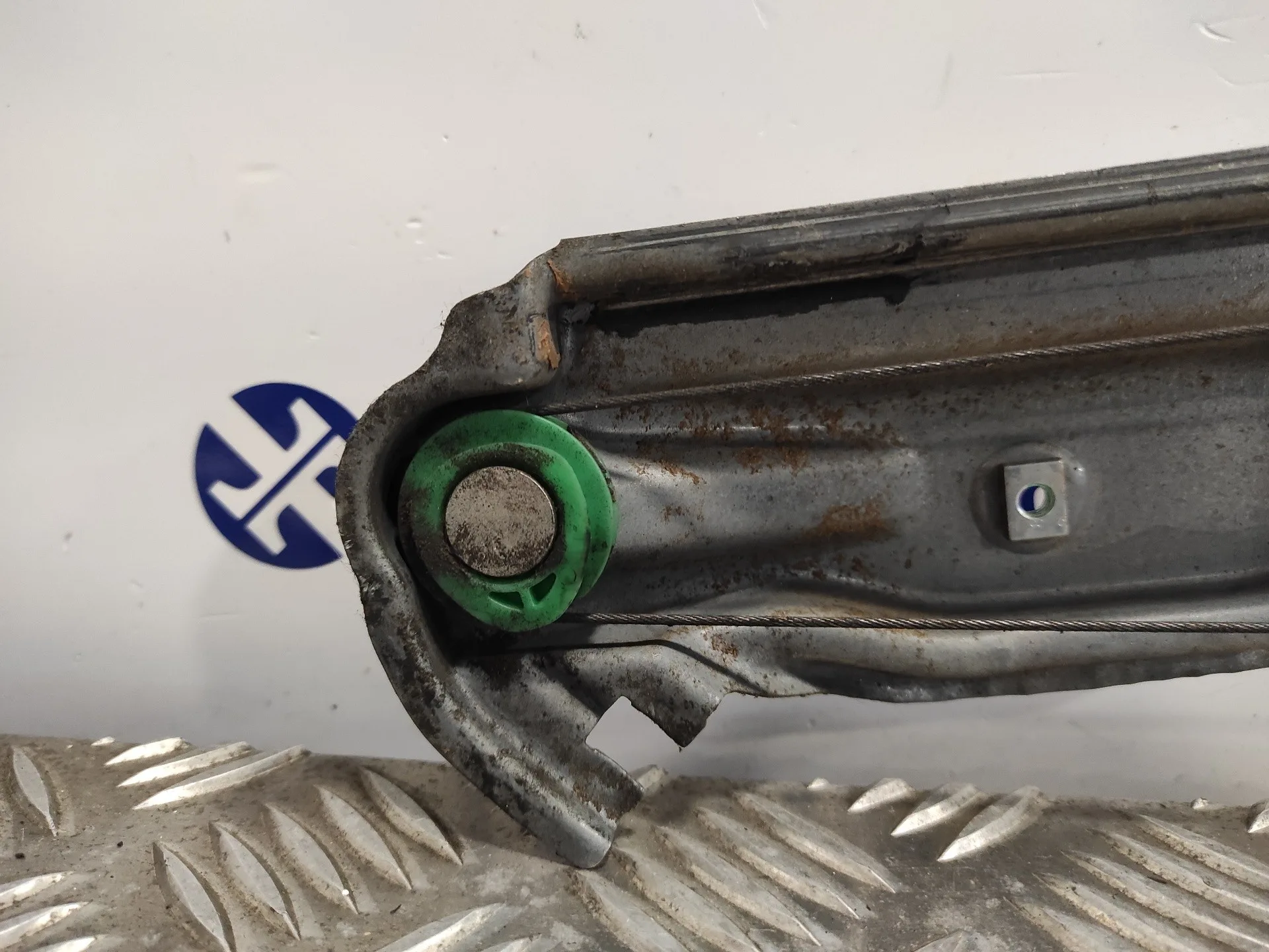 Elevalunas Delantero Derecho para Ford Transit Kastenwagen (Ttg)