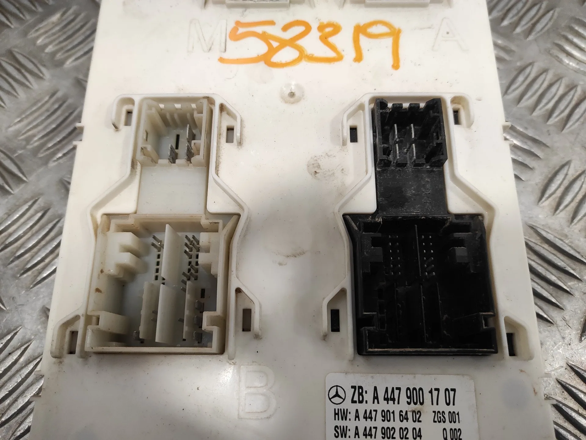Caja Reles / Fusibles para Mercedes-Benz Vito Mixto (447)