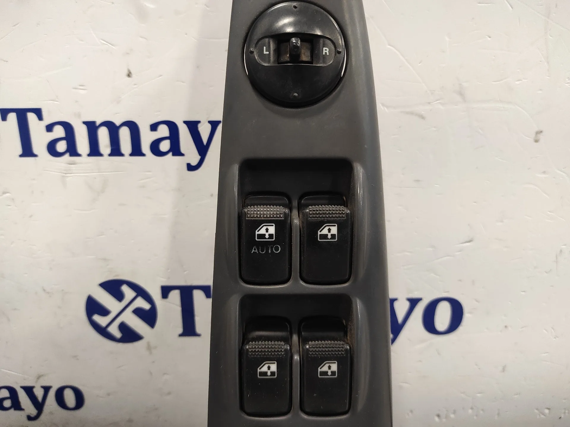 Mando Elevalunas Delantero Izquierdo para Kia Cerato