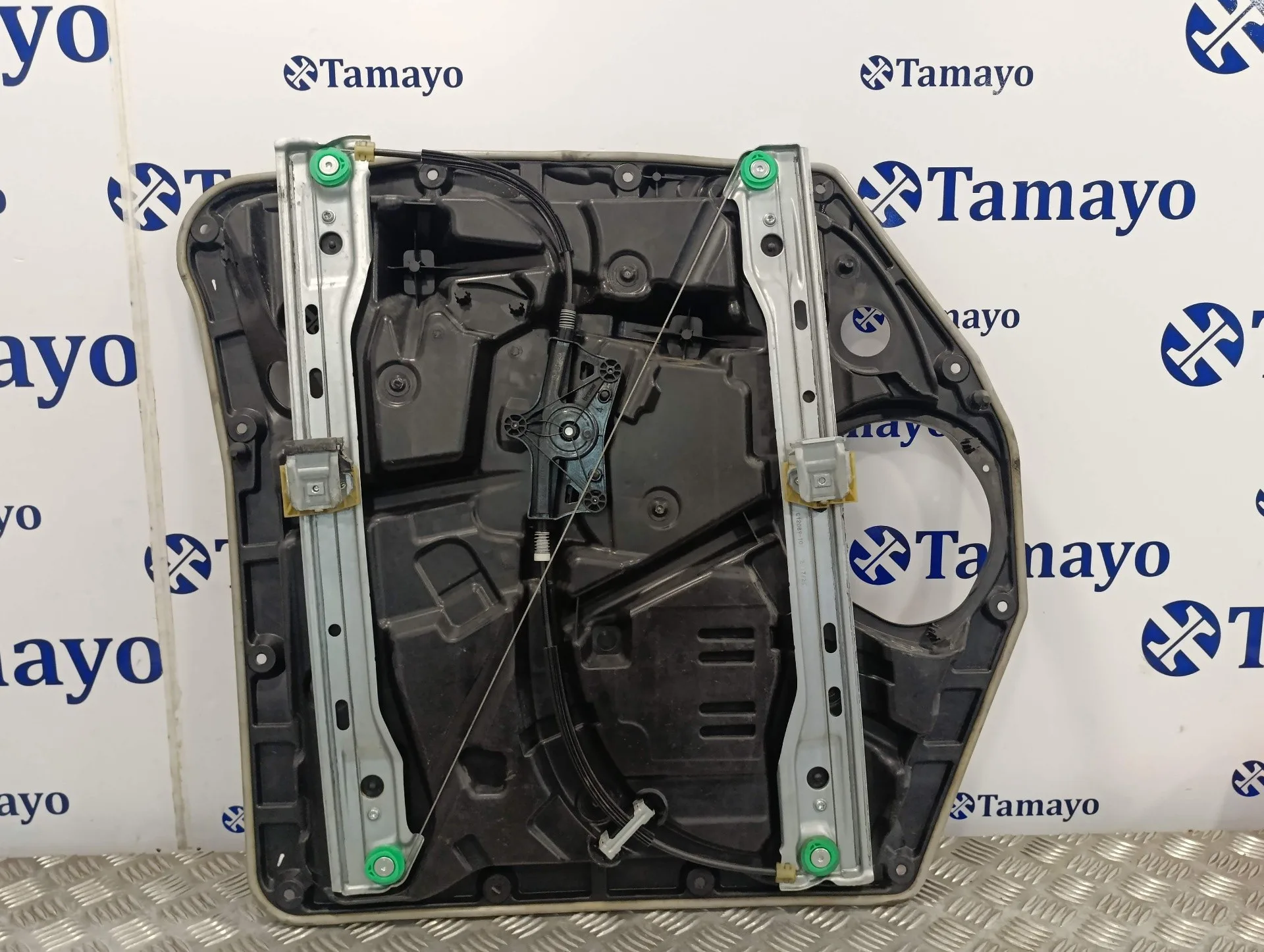 Elevalunas Delantero Derecho para Mercedes-Benz Vito Mixto (447)