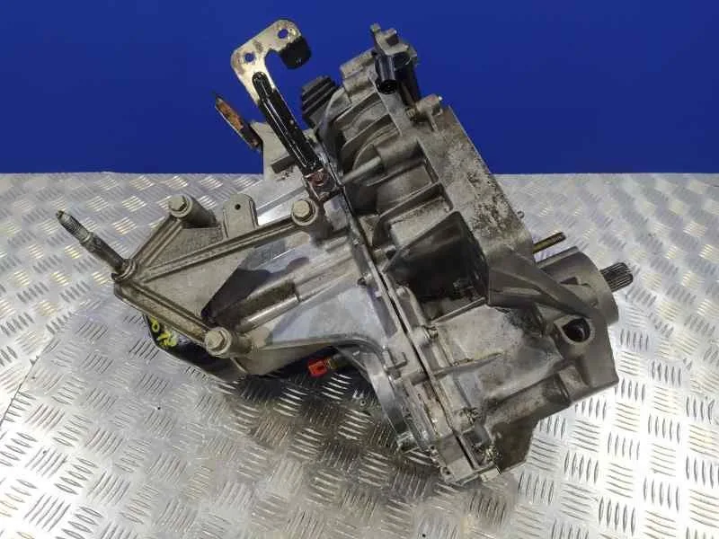 Caja Cambios para Renault Clio Ii Fase Ii (B/Cb0)