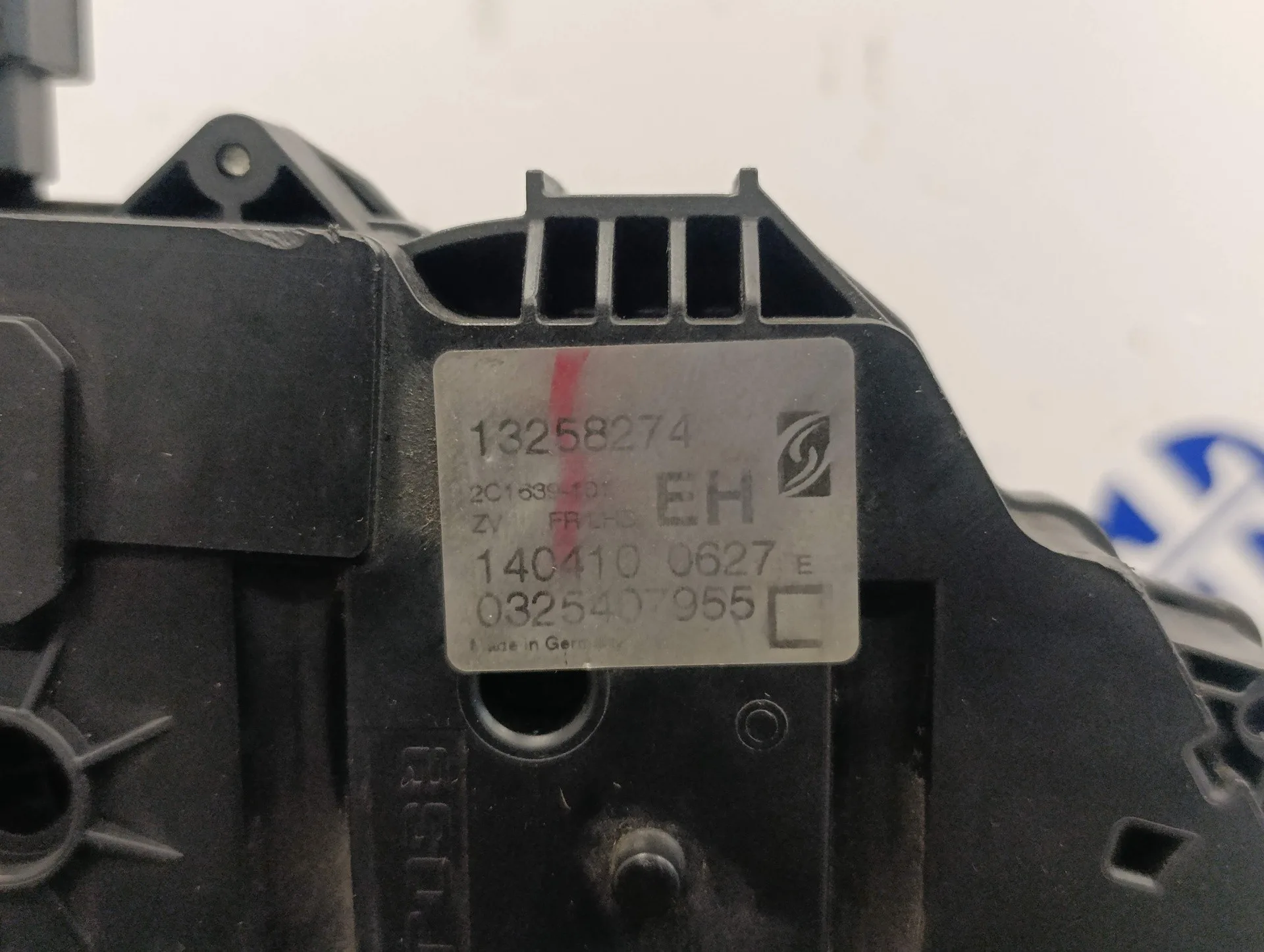 Cerradura Puerta Delantera Derecha para Opel Corsa D