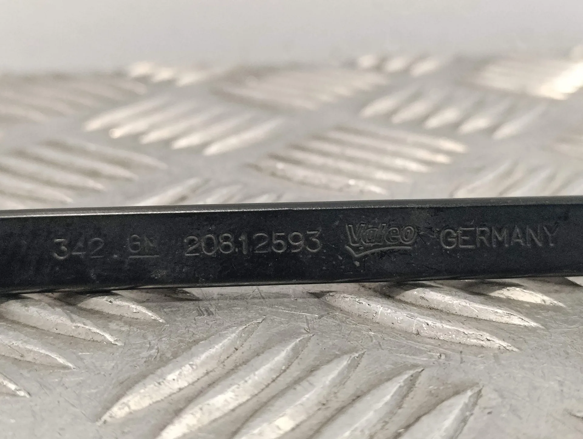 Brazo Limpia Delantero Izquierdo para Opel Zafira Tourer C Van (P12)