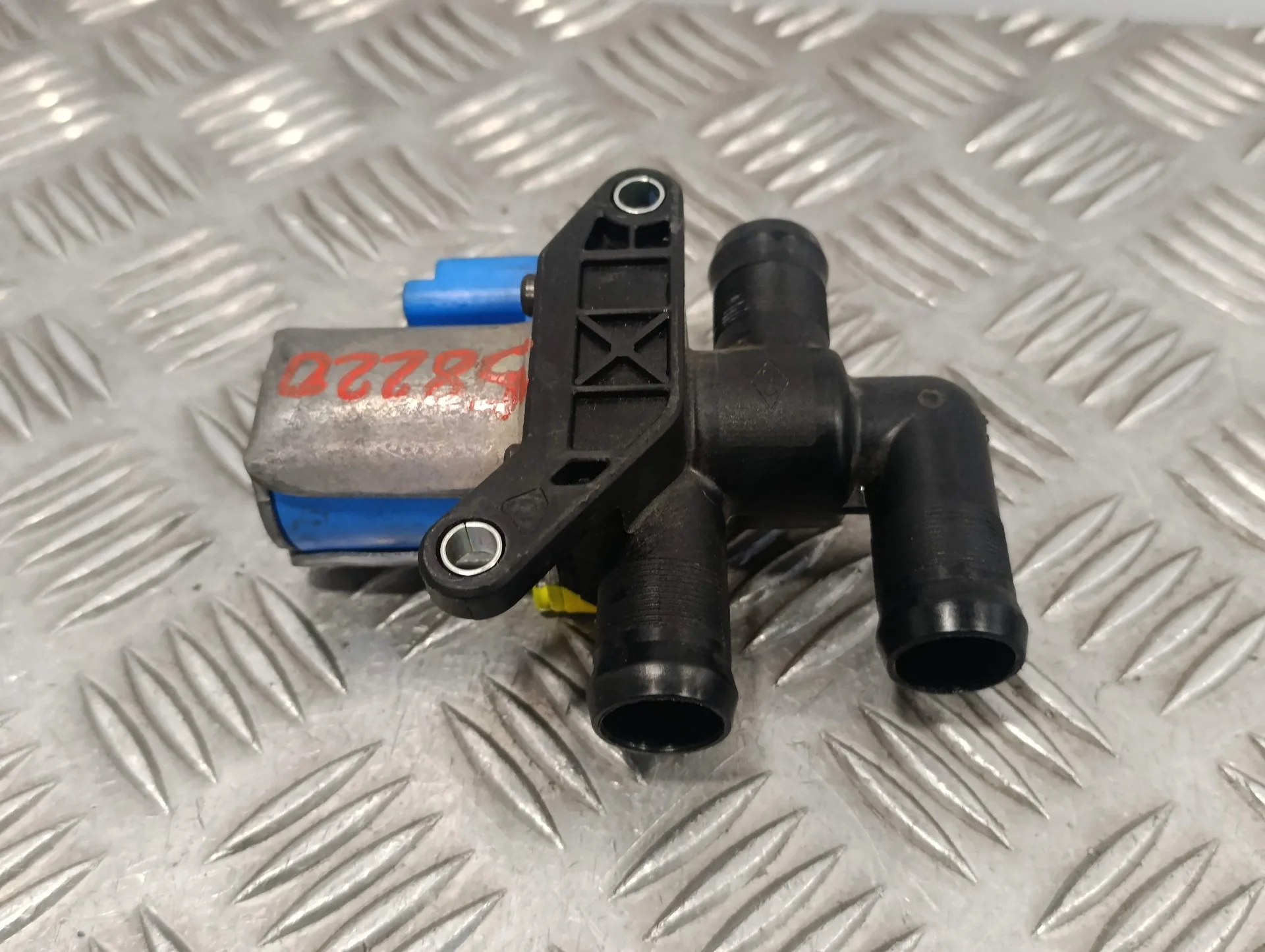 Valvula Intercambio De Calefaccion para Smart Forfour