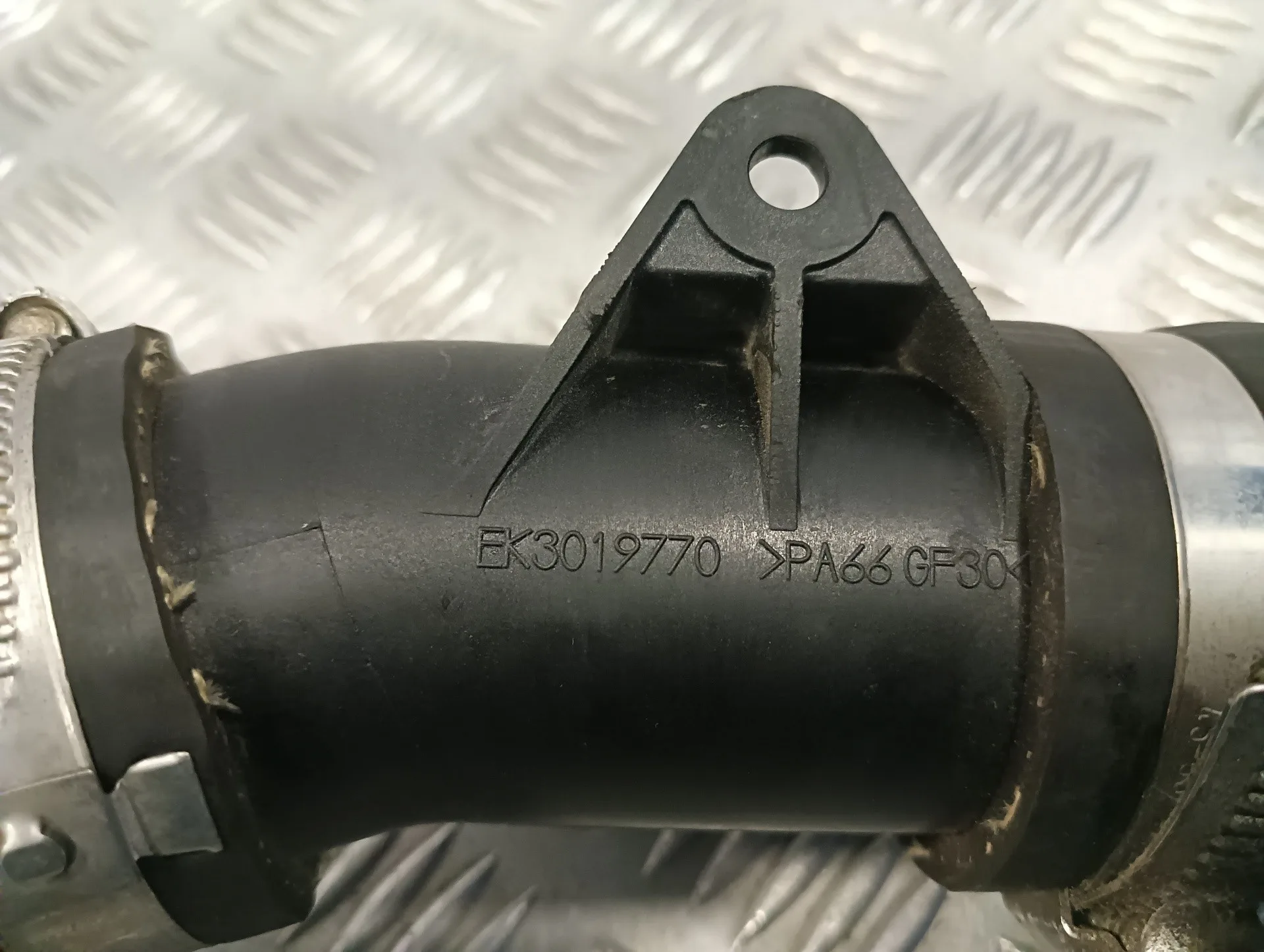 Tubo para Ford Tourneo Courier (C4A)