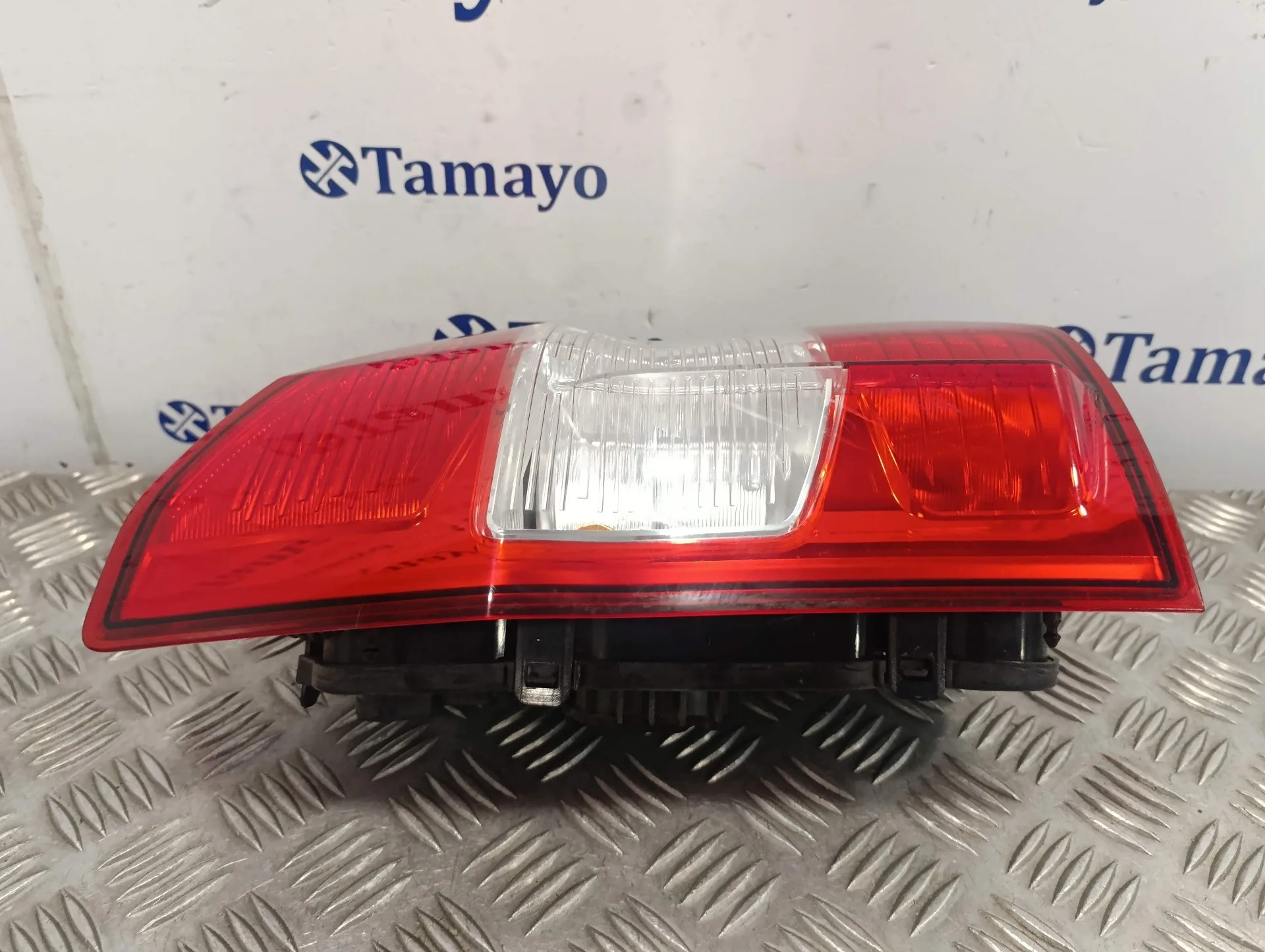 Piloto Trasero Izquierdo para Ford Tourneo Courier (C4A)