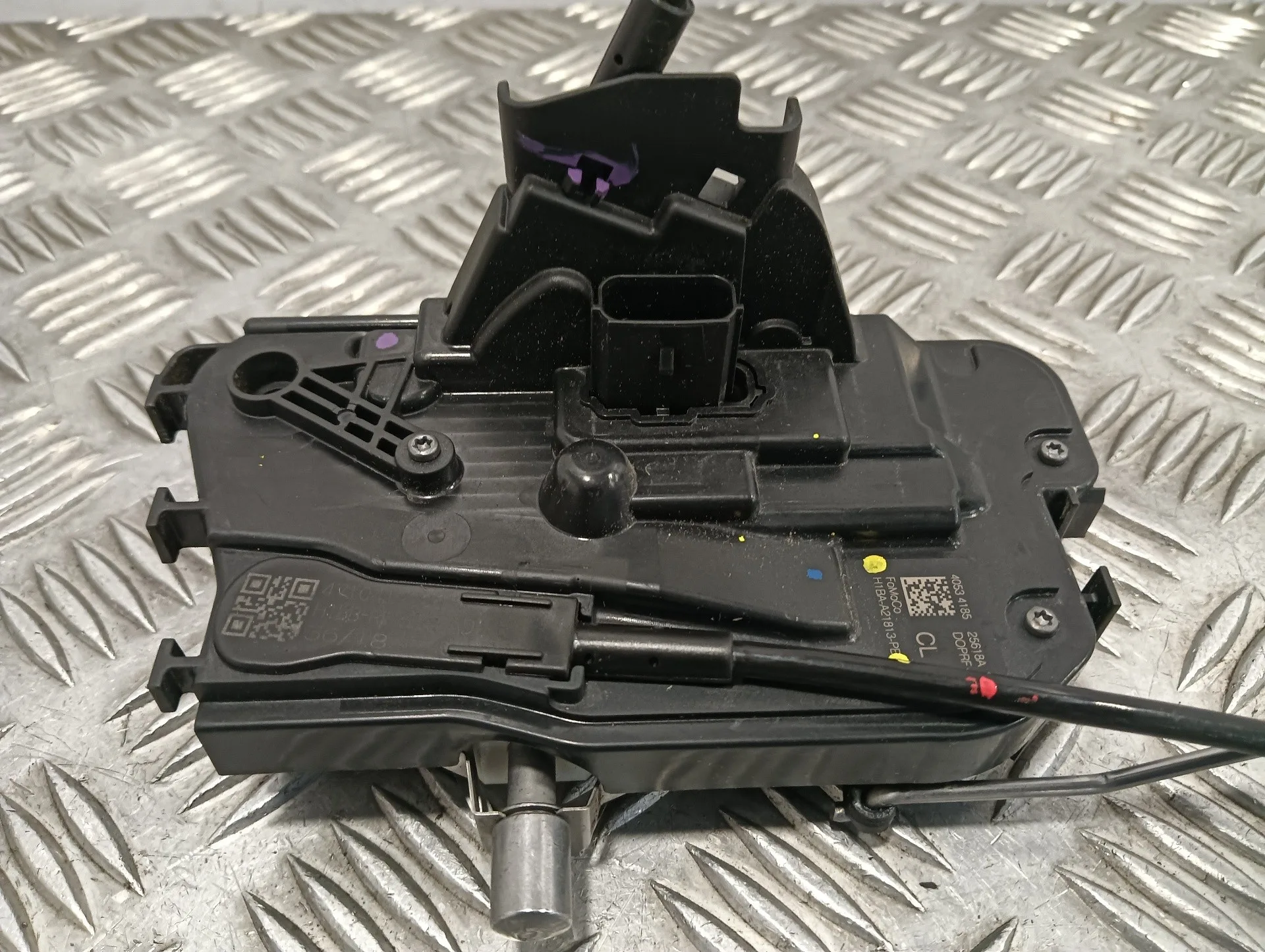 Cerradura Puerta Delantera Izquierda para Ford Fiesta (Ce1)