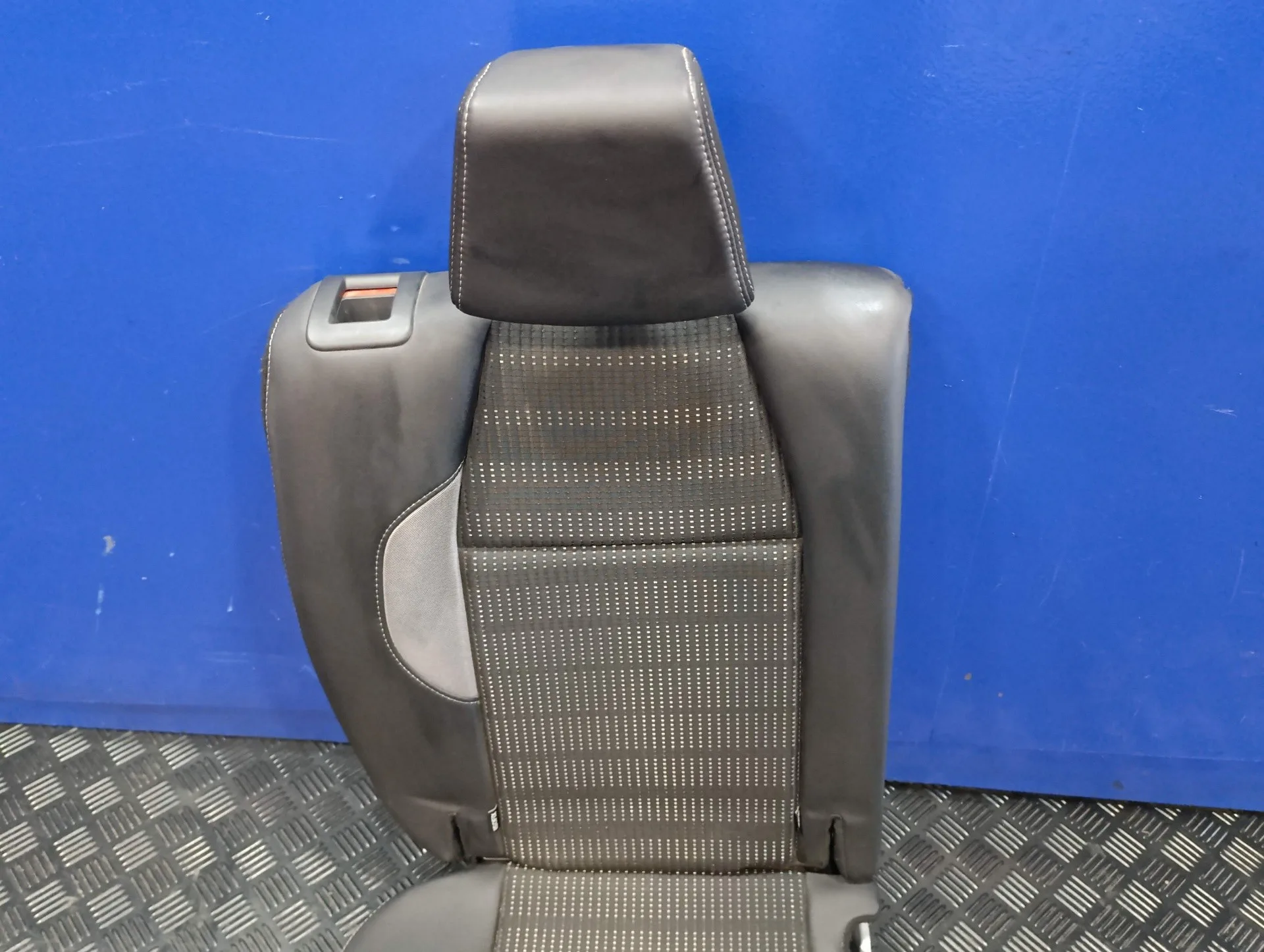 Asientos Trasero Derecho para Peugeot 2008 (--.2013->)