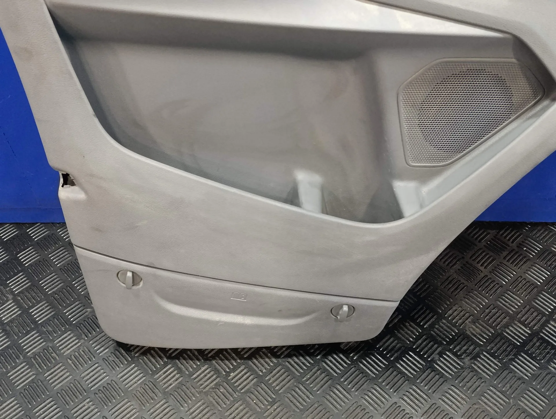Guarnecido Puerta Delantera Izquierda para Ford Transit Kastenwagen (Ttg)