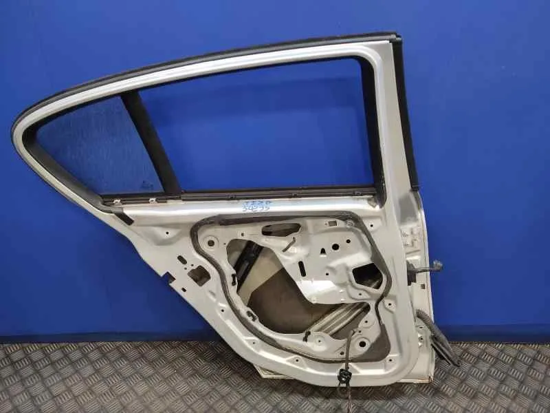 Puerta Trasera Izquierda para Bmw Serie 1 Berlina (E81/E87)