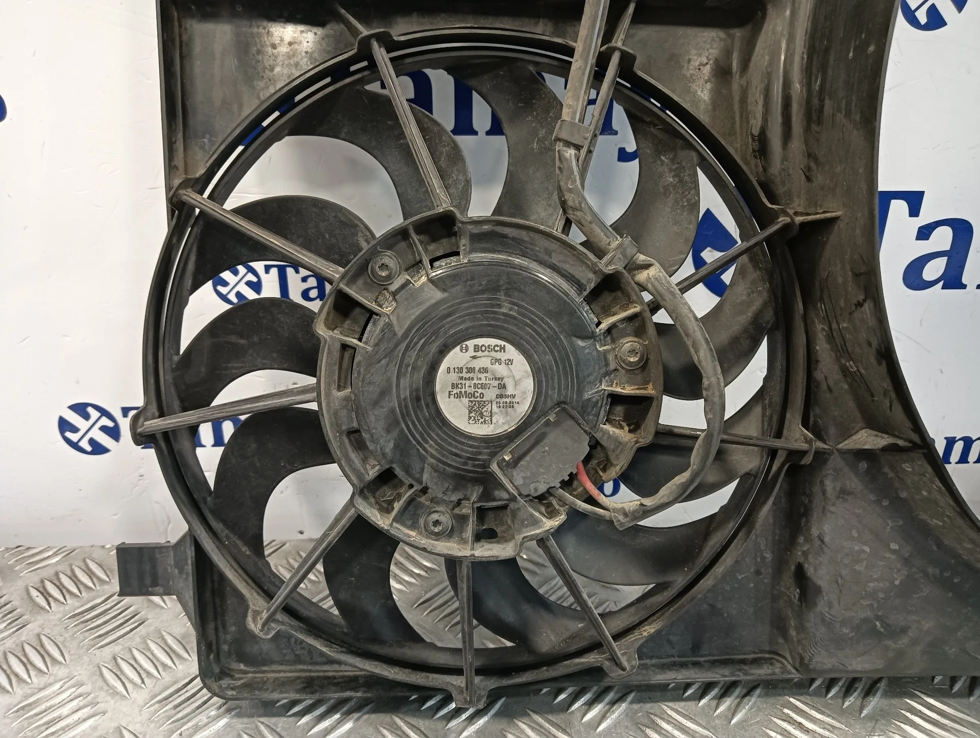 Electroventilador para Ford Transit Kastenwagen (Ttg)