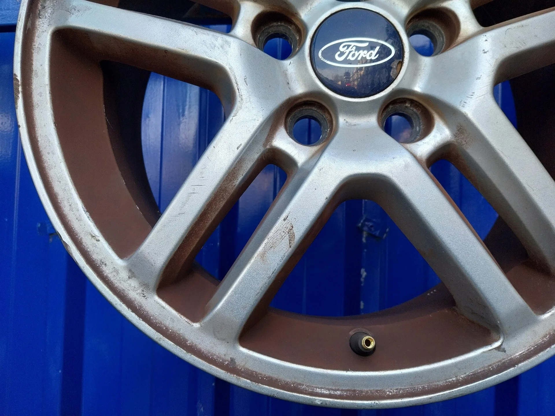 Llanta para Ford Focus C-Max (Cap)