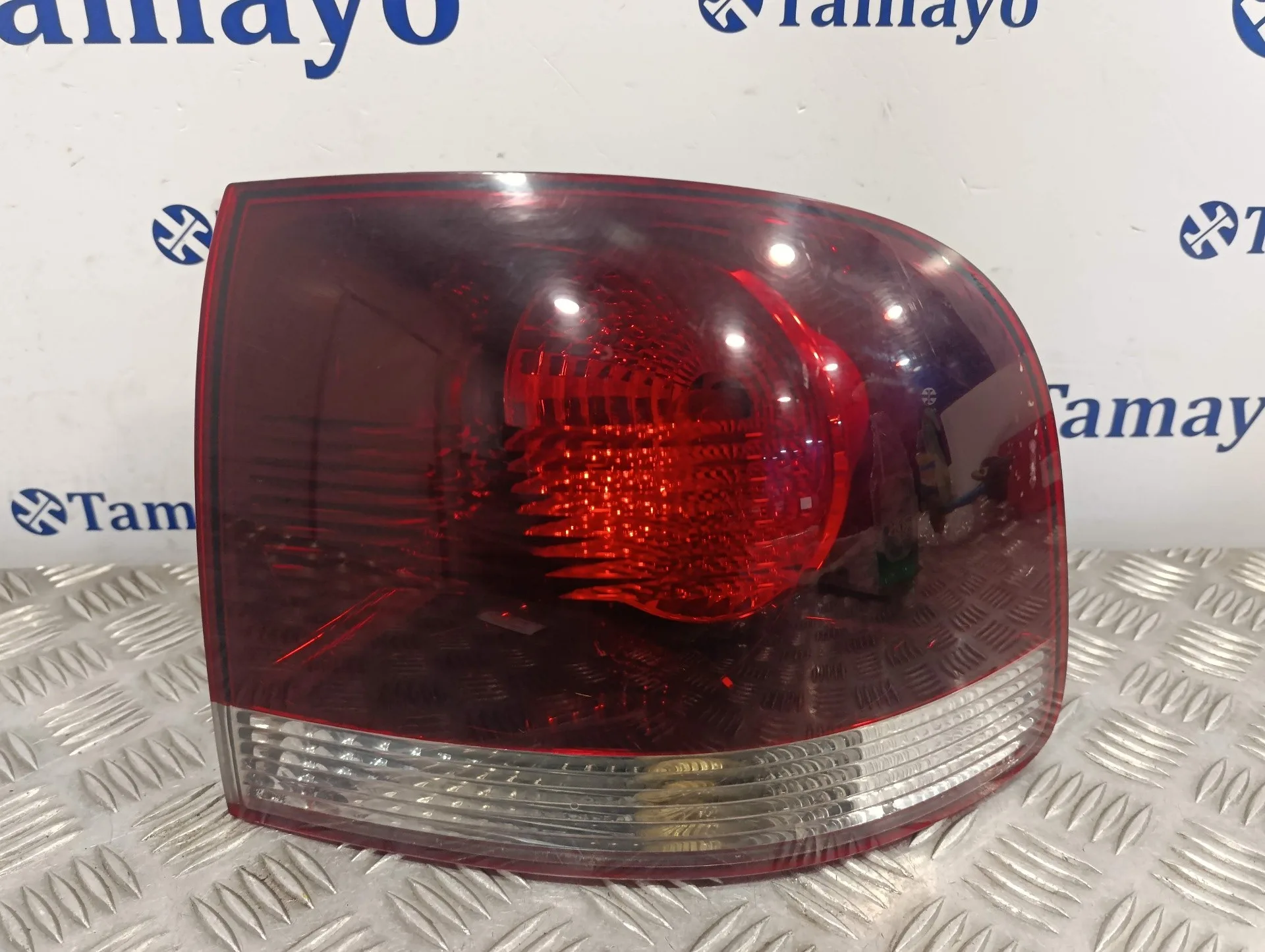 Piloto Trasero Derecho para Volkswagen Touareg (7L6)