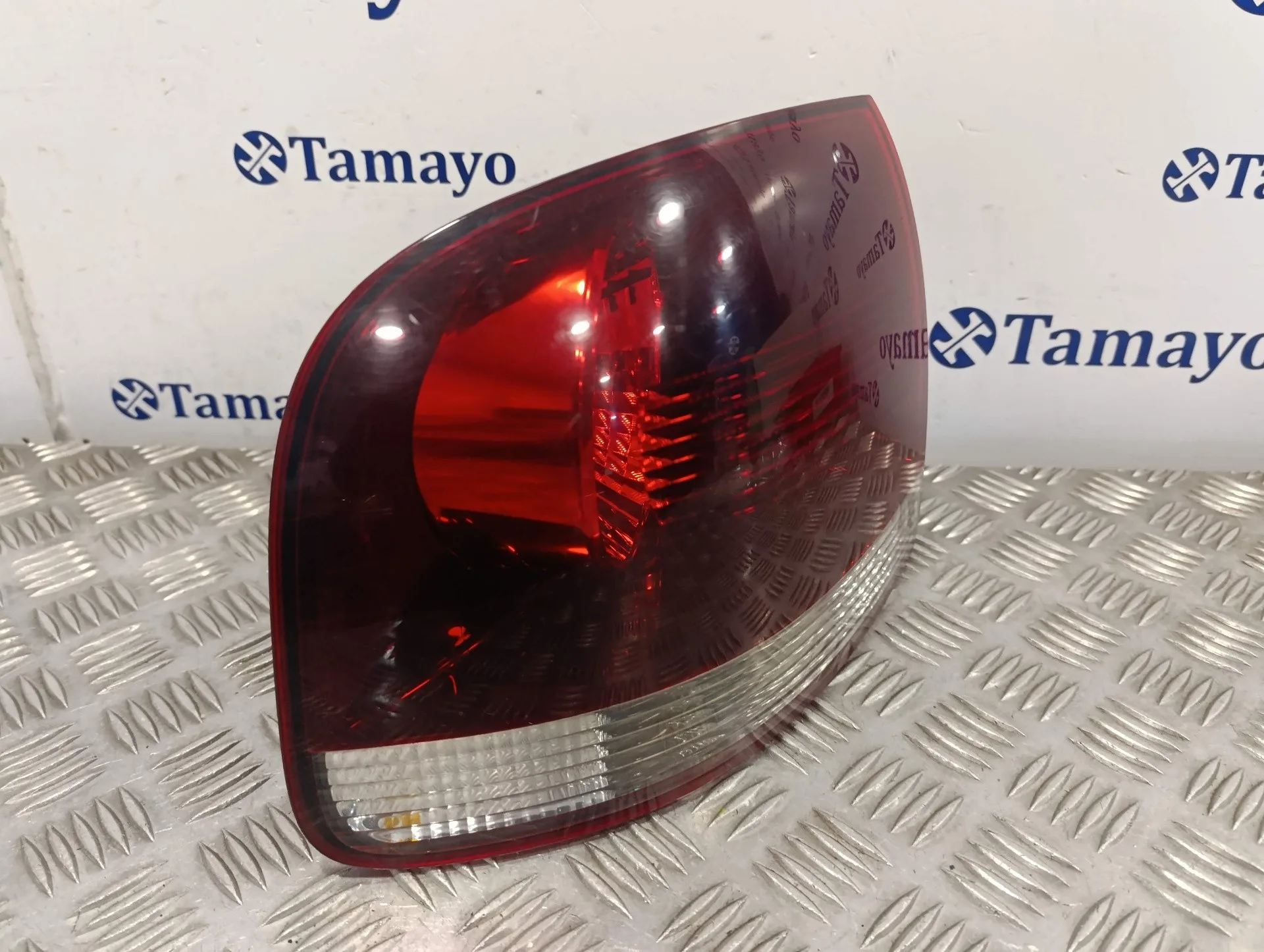 Piloto Trasero Izquierdo para Volkswagen Touareg (7L6)